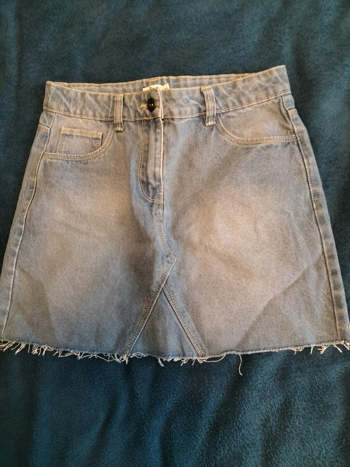 Jupe en jean neuve Gémo taille 12 ans