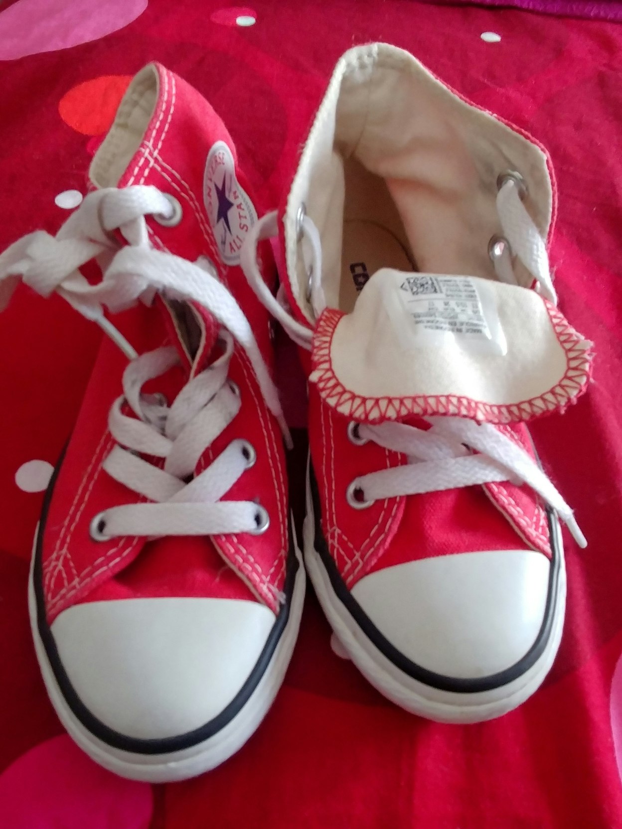 Converse Rouge