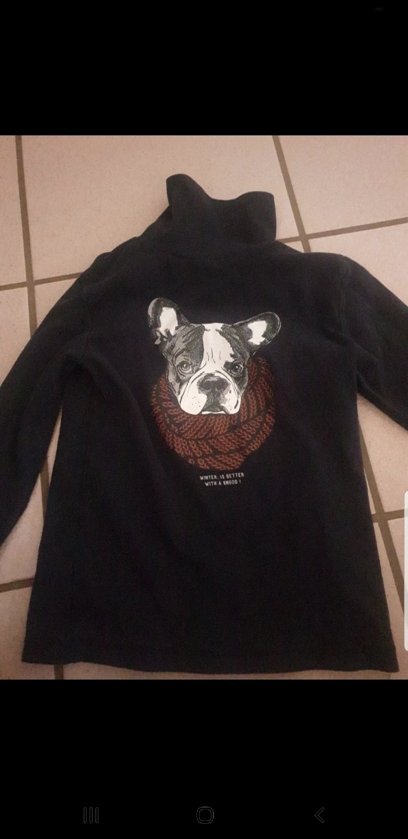 Sous pull bouledogue 8ans