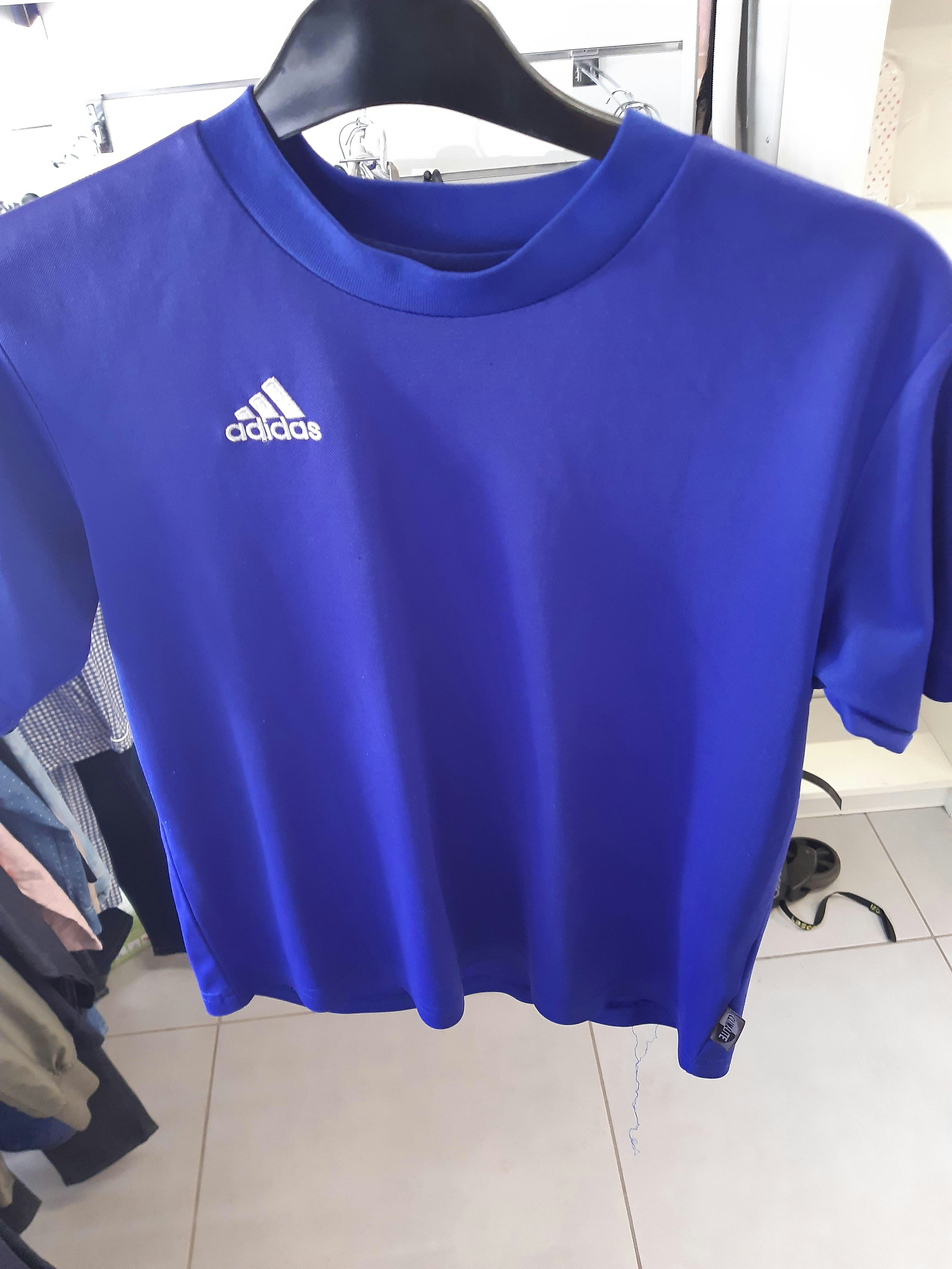 T-shirt addidas bleu classique 8ans