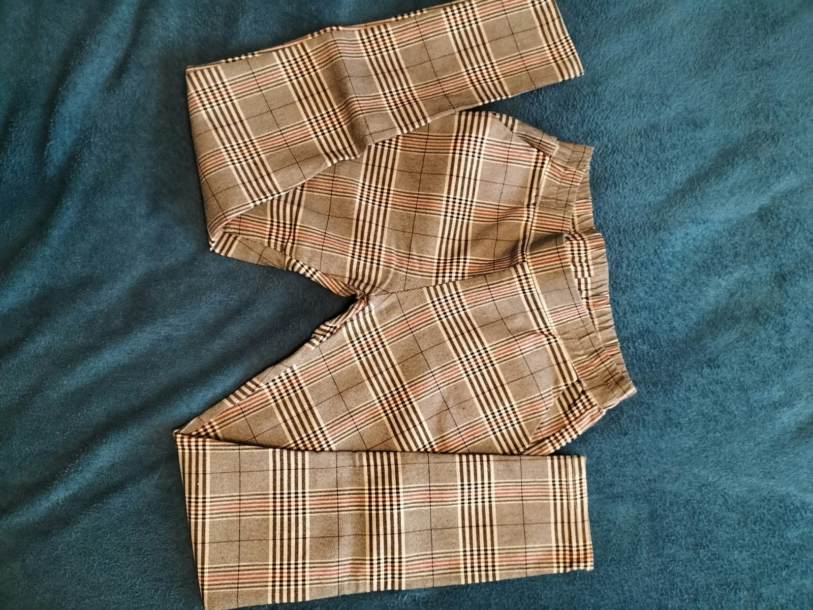 Pantalon à carreaux taille 10 ans