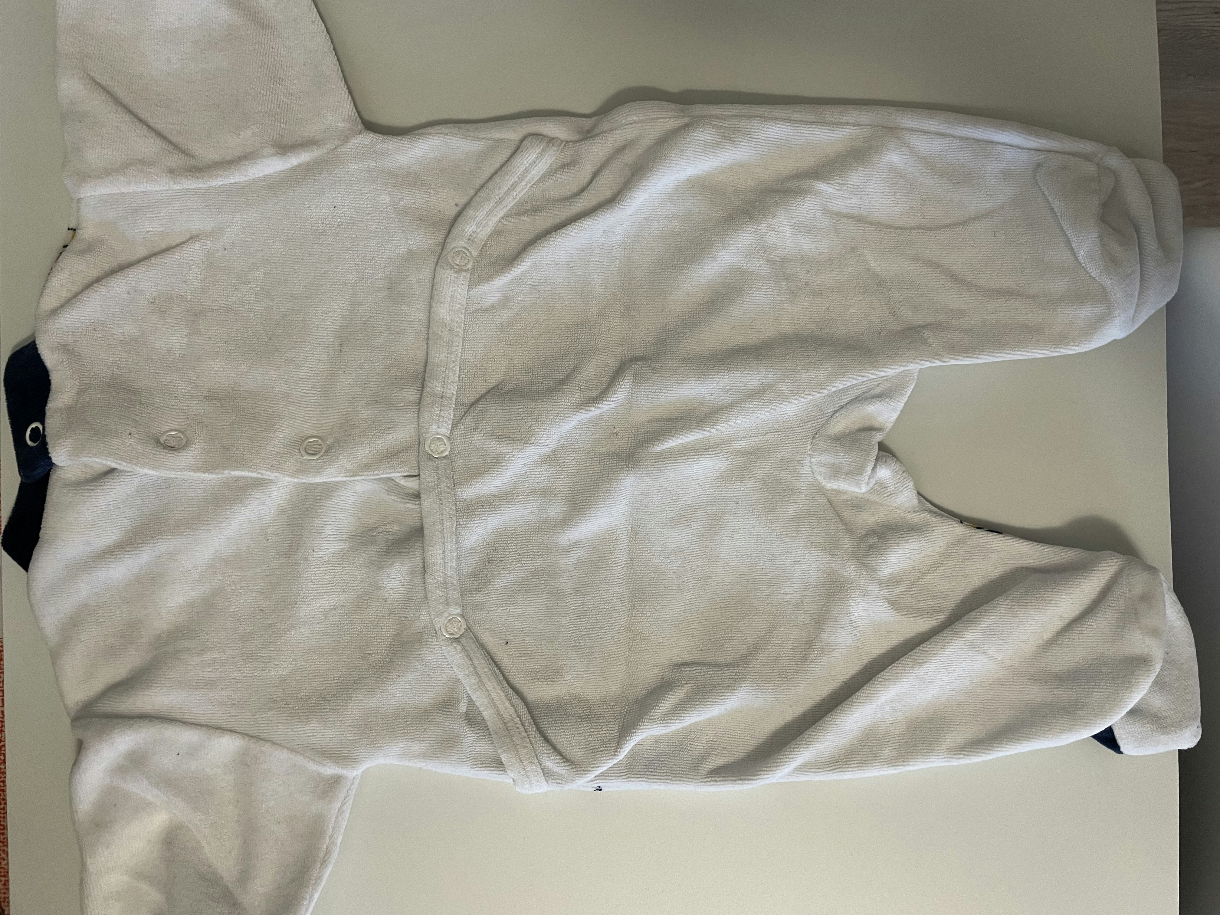 Lot pyjamas 1mois - photo numéro 2