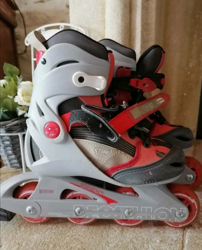 Paire De Rollers Enfant Evolutif Pointure 34 36 Decathlon Beebs Achat Vente Bebe Enfant