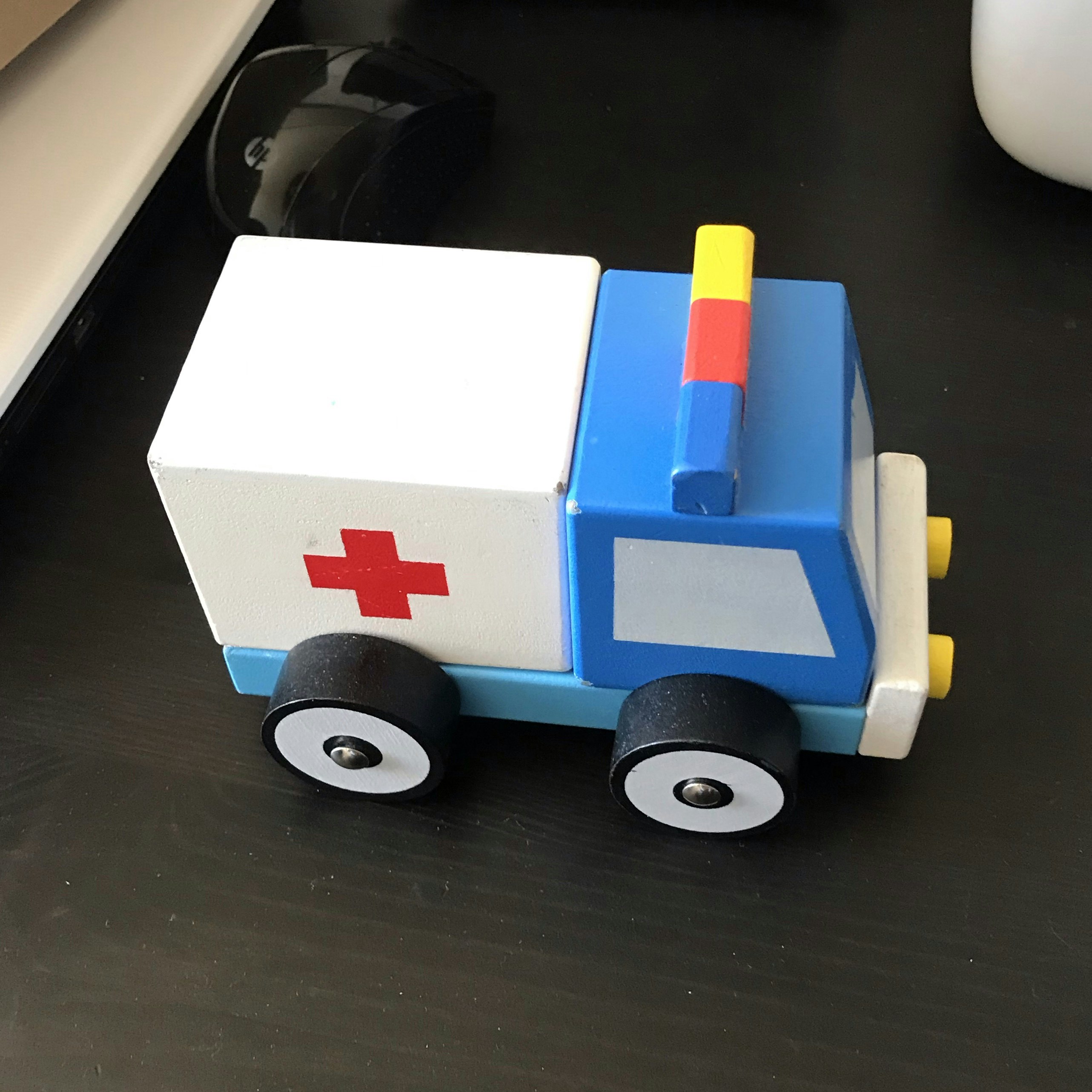 Ambulance en bois