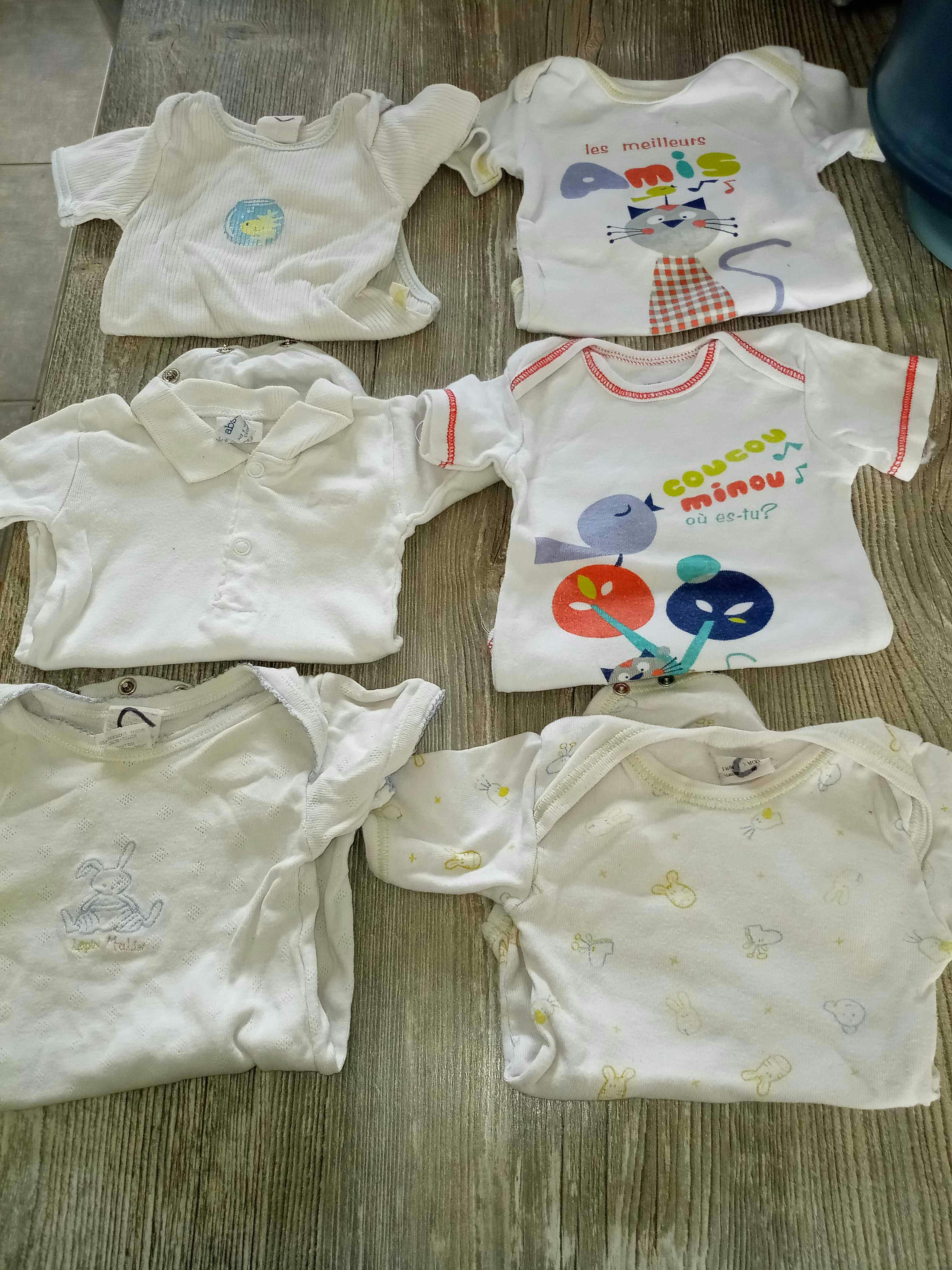 Lot bodies bébé