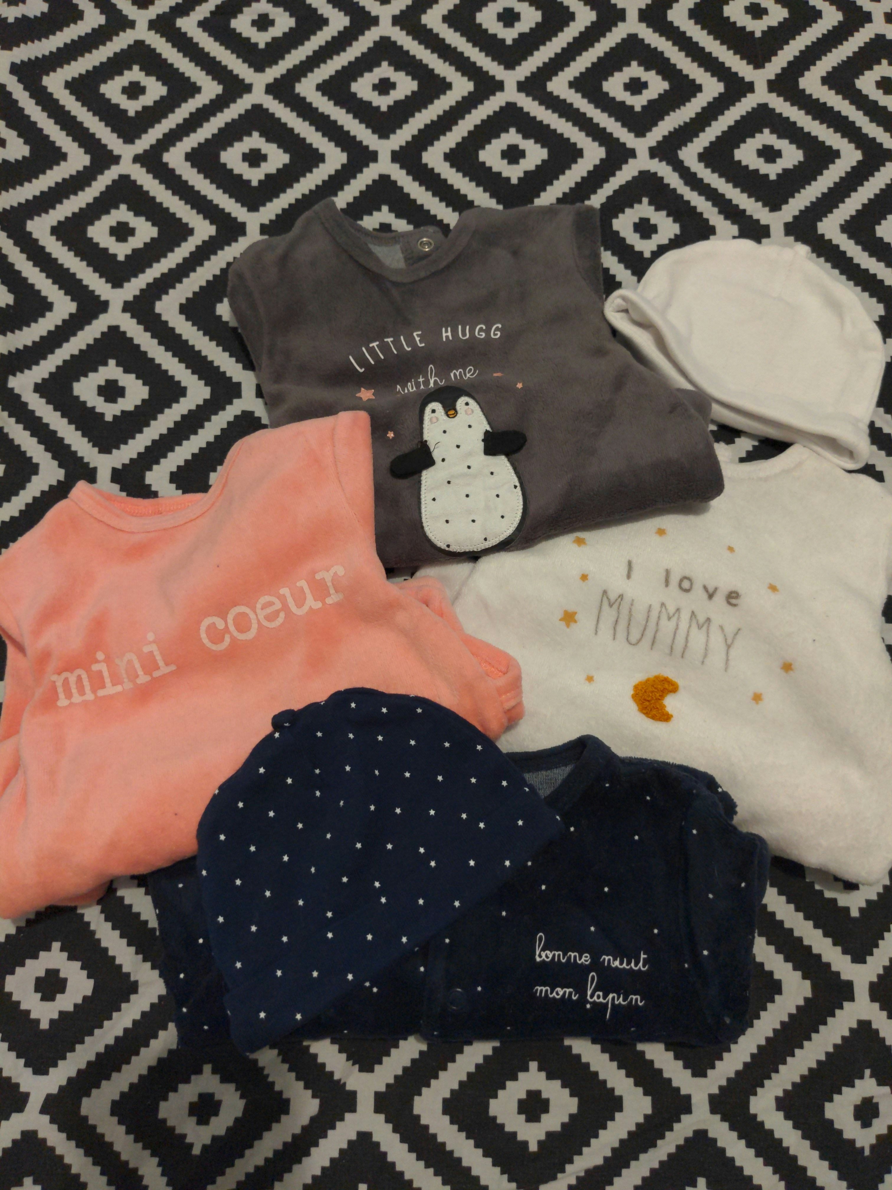 Lot pyjamas