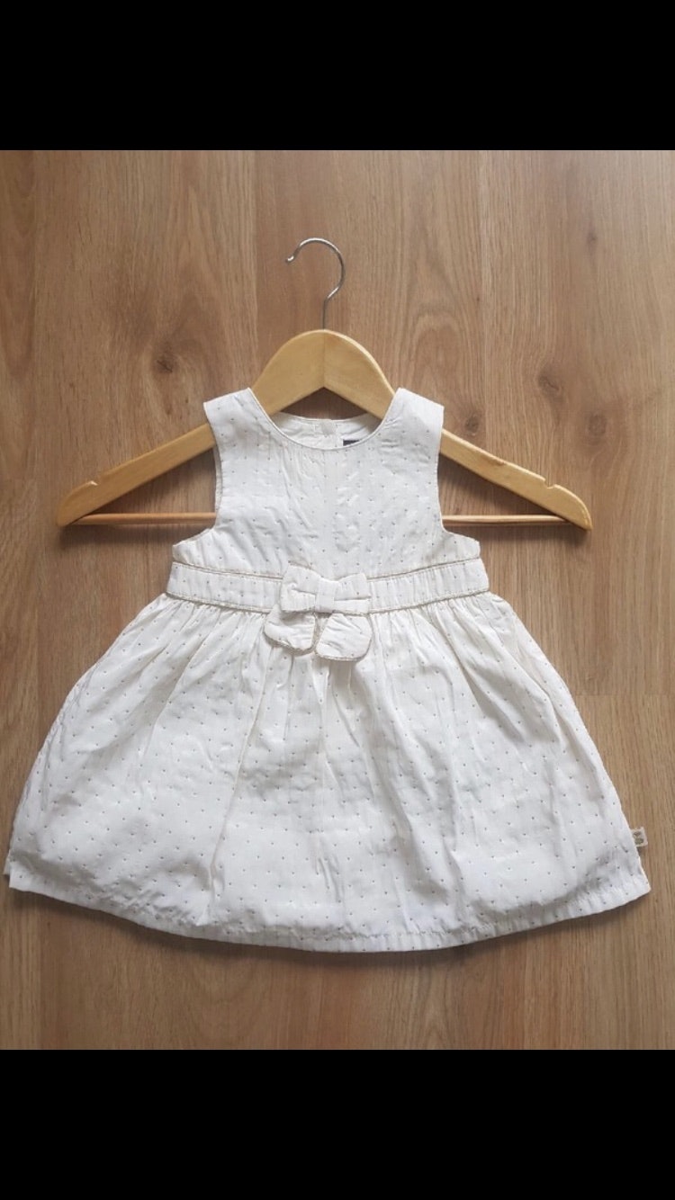 Lot de deux robes taille 18 mois - photo numéro 3