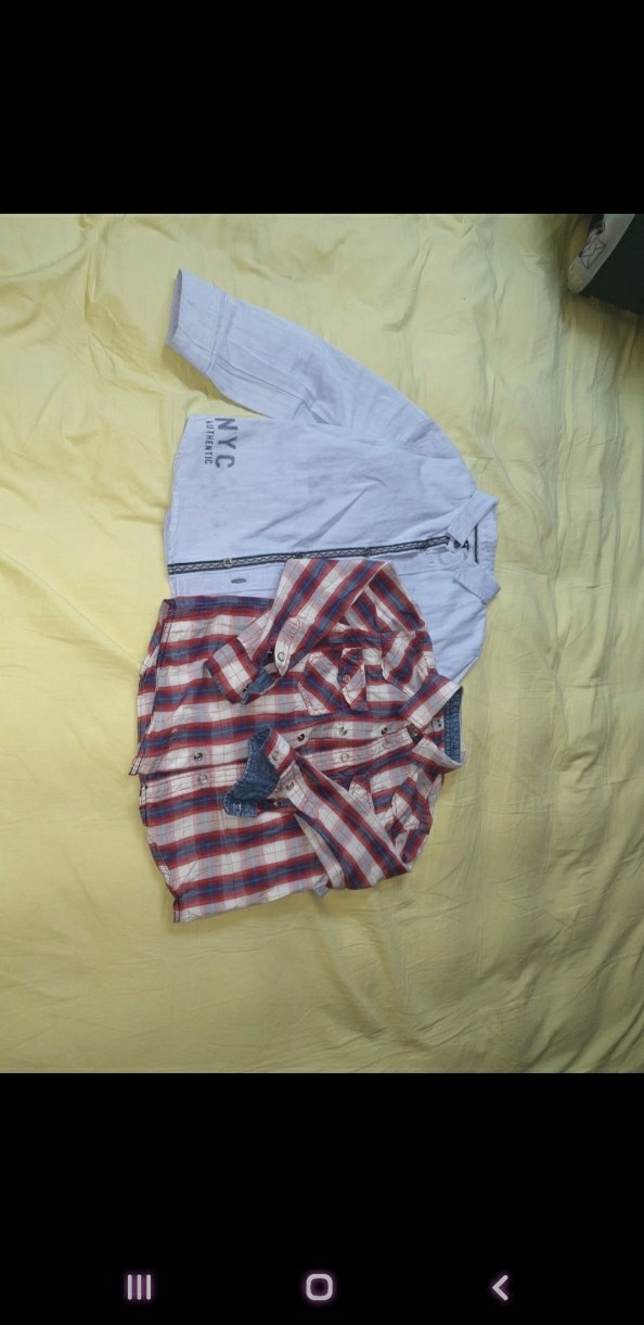 Lot chemises taille 4 ans