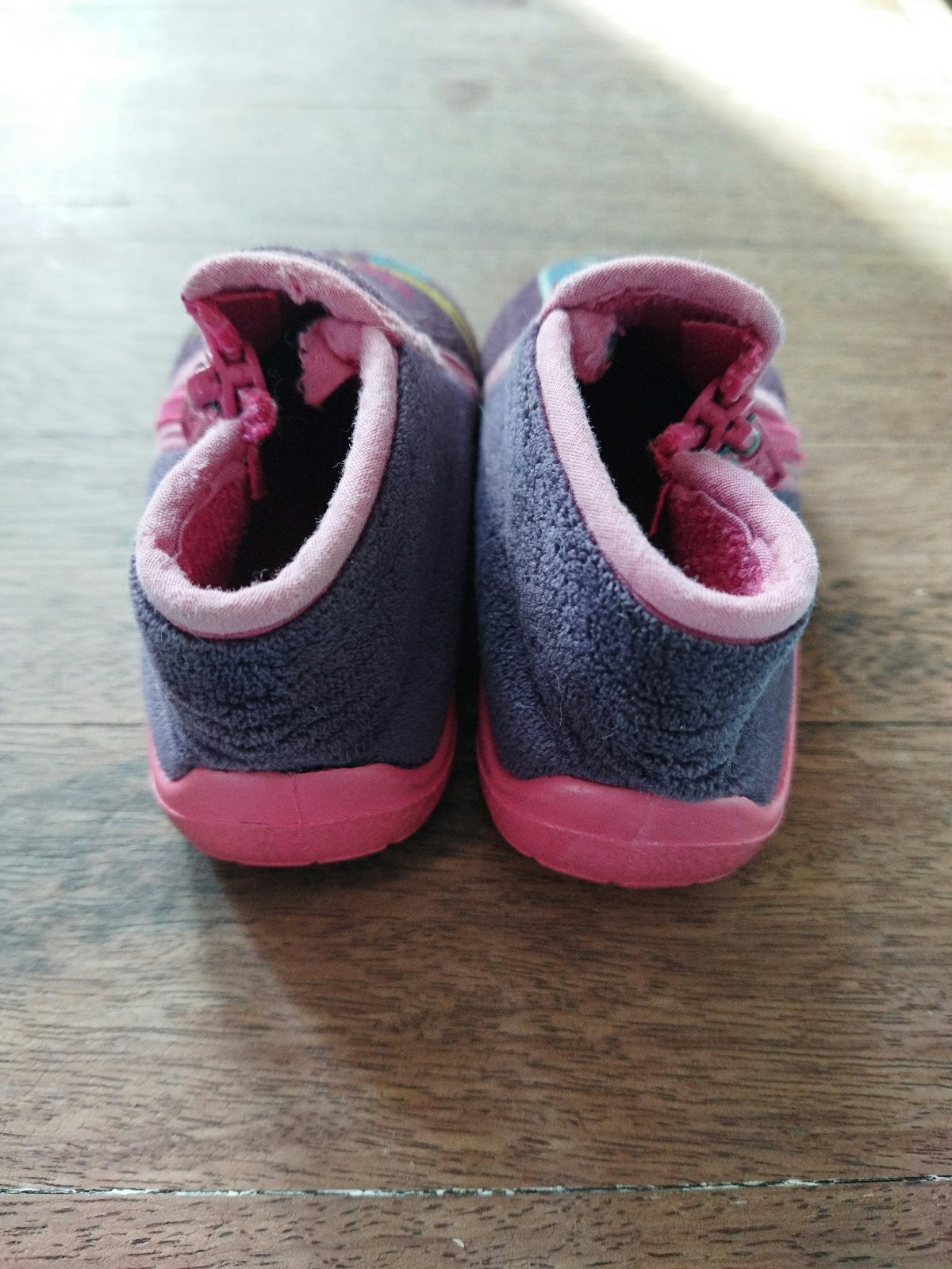 Pantoufle fille - photo numéro 3