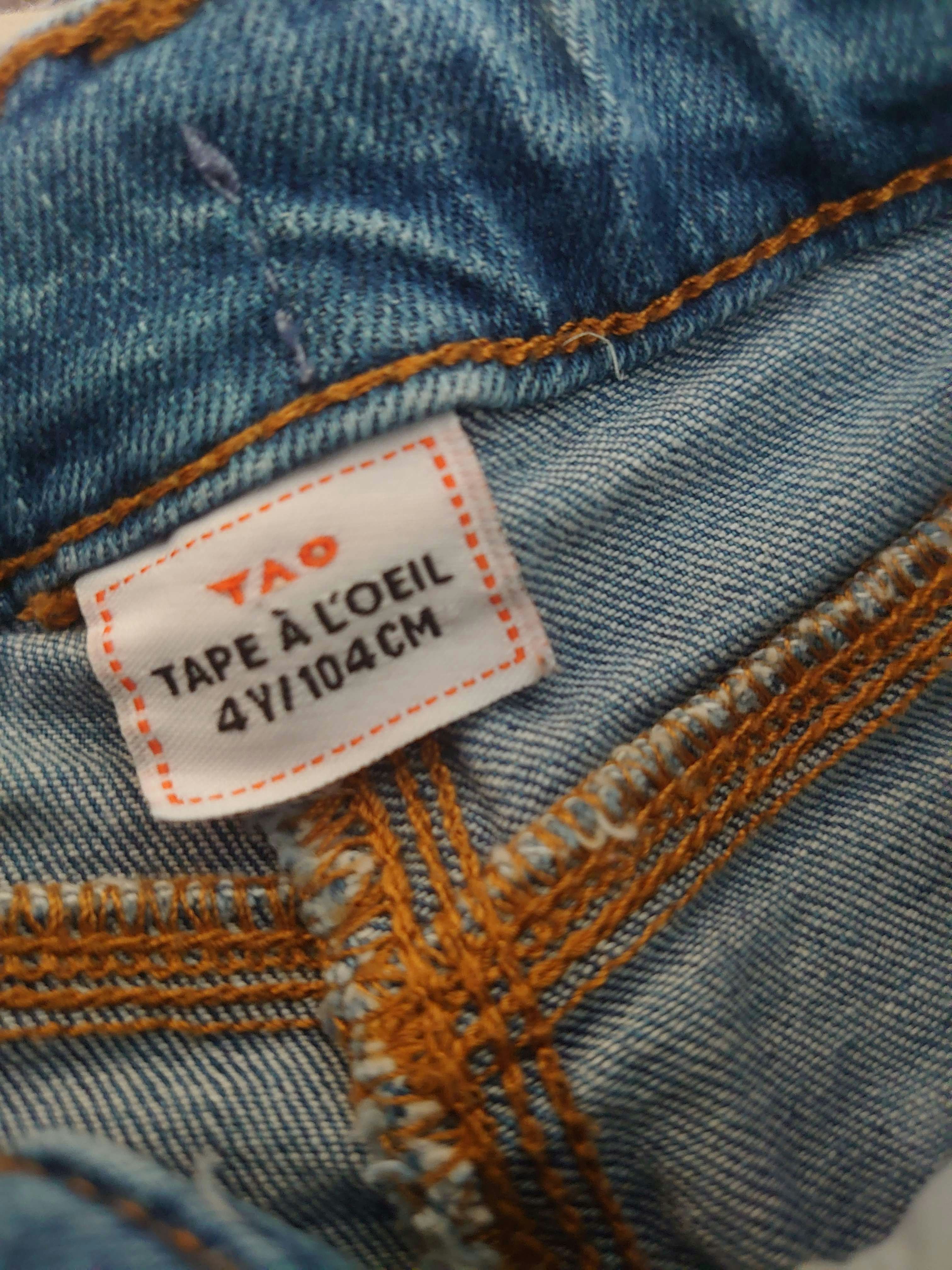 Pantalon jeans.