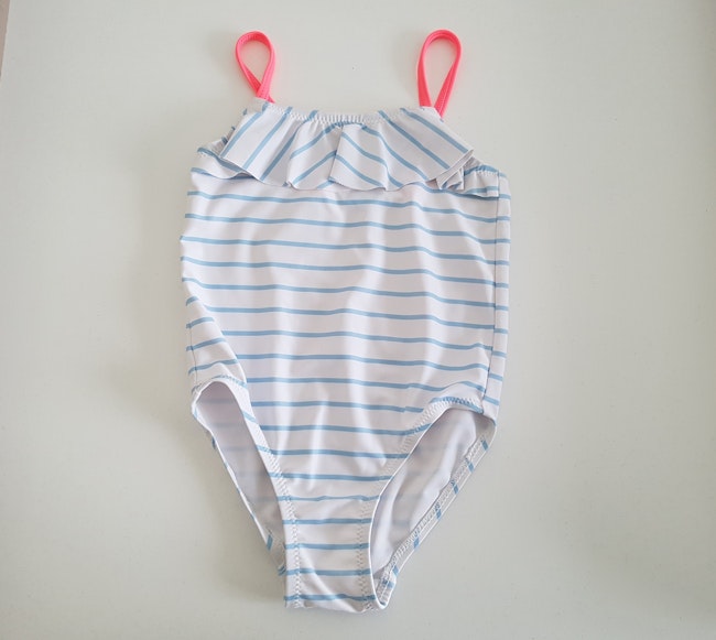 Maillot De Bain Bebe Fille Taille 18 Mois Bon Etat Beebs Achat Vente Bebe