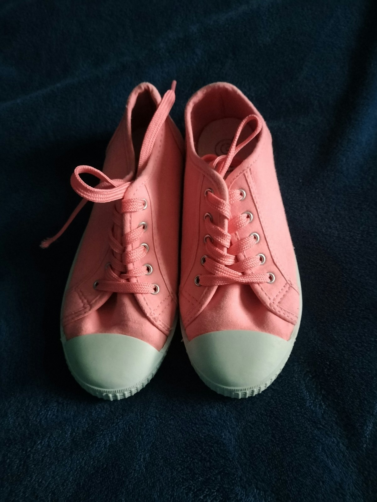 Baskets basses GEMO pointure 35