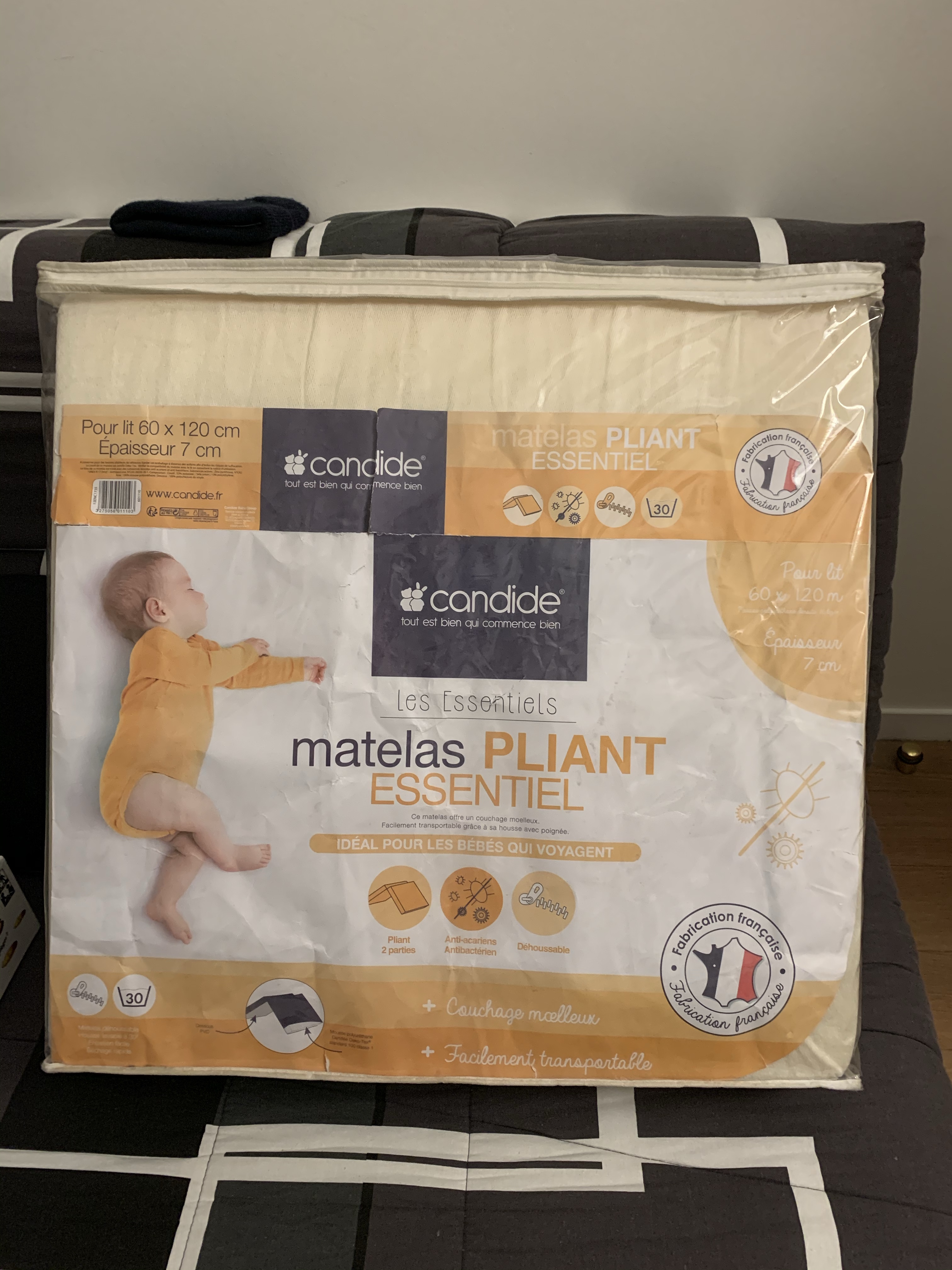 Matelas lit bébé