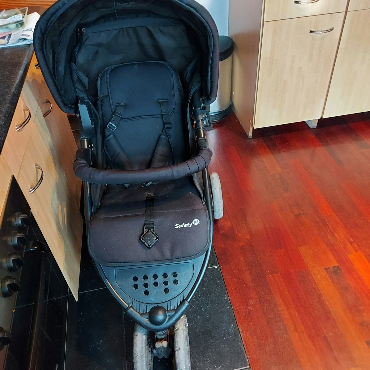 Poussette - photo numéro 2