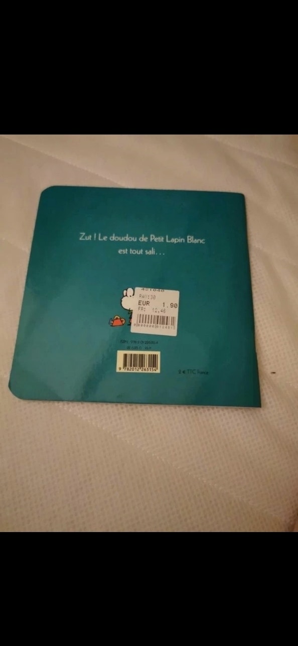 Livre Petit lapin - photo numéro 3