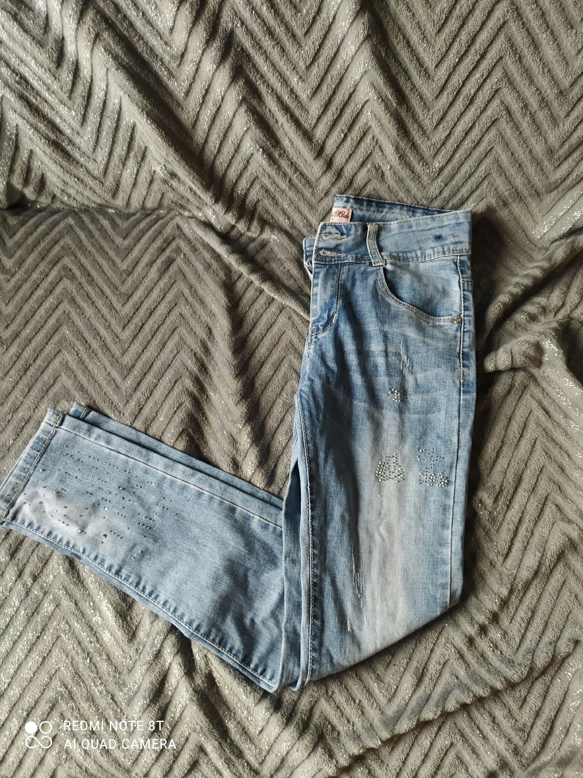 Jeans bleu skinny avec Strasse