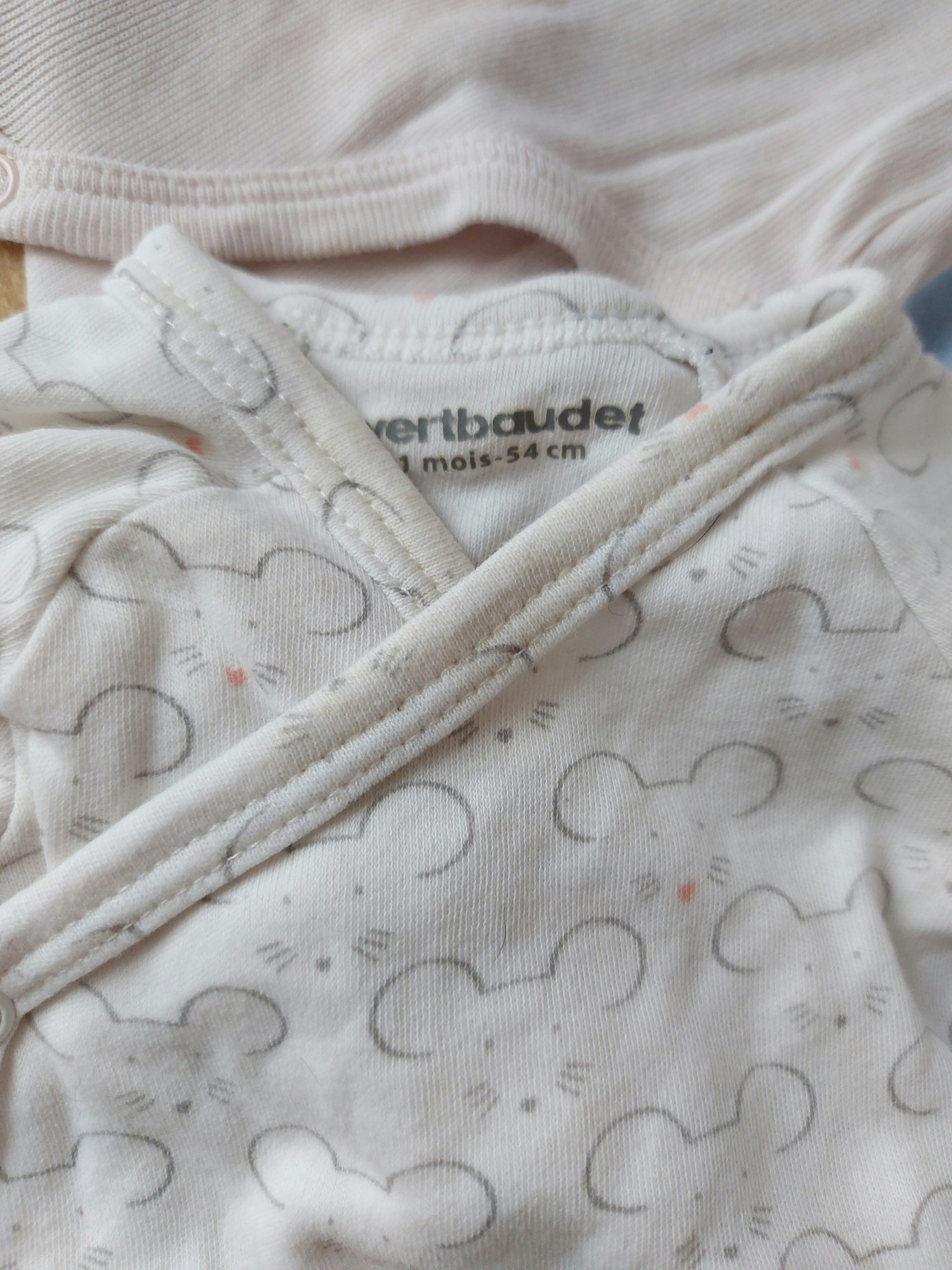 Lot de 5 bodies - photo numéro 3