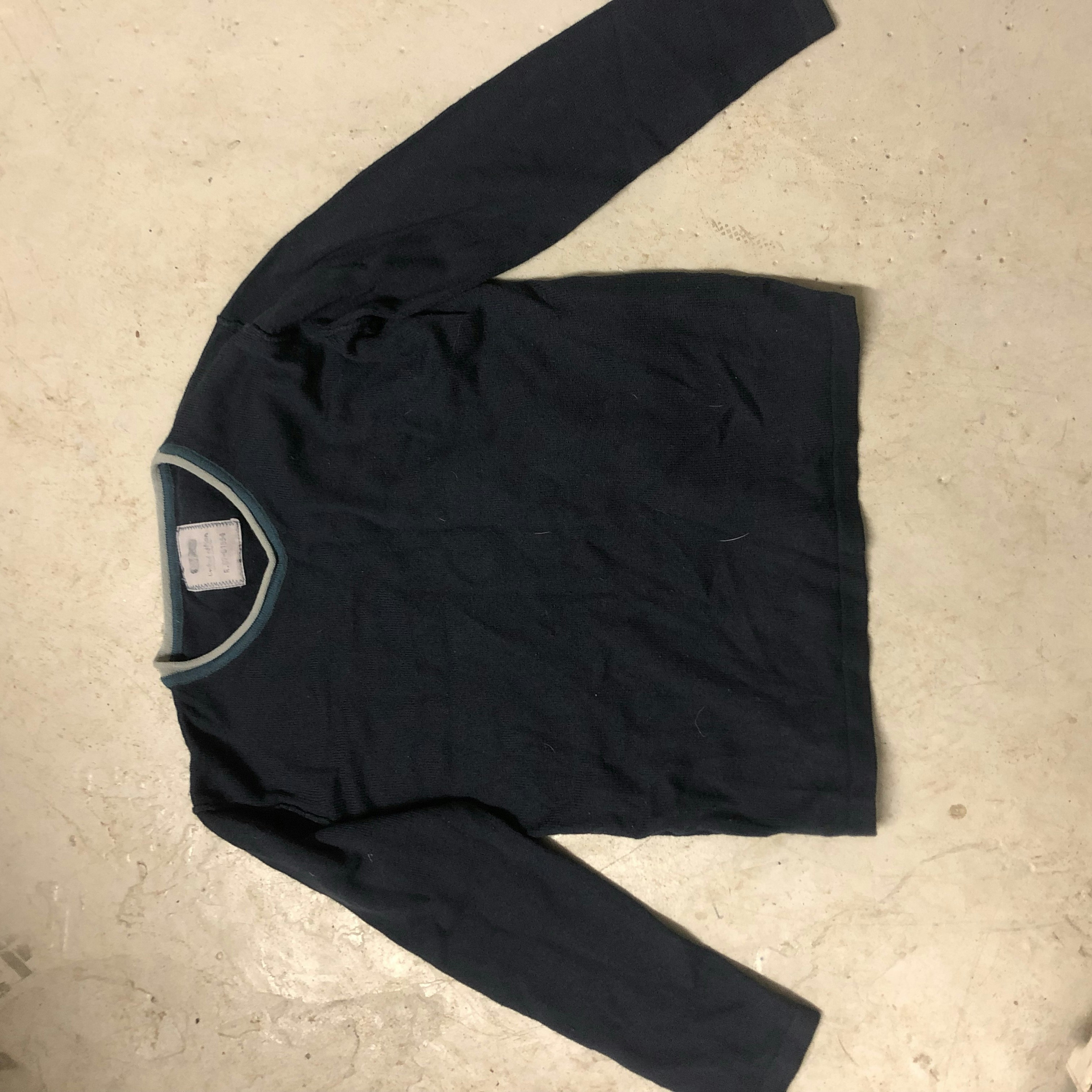 Pull bleu marine C.F.K