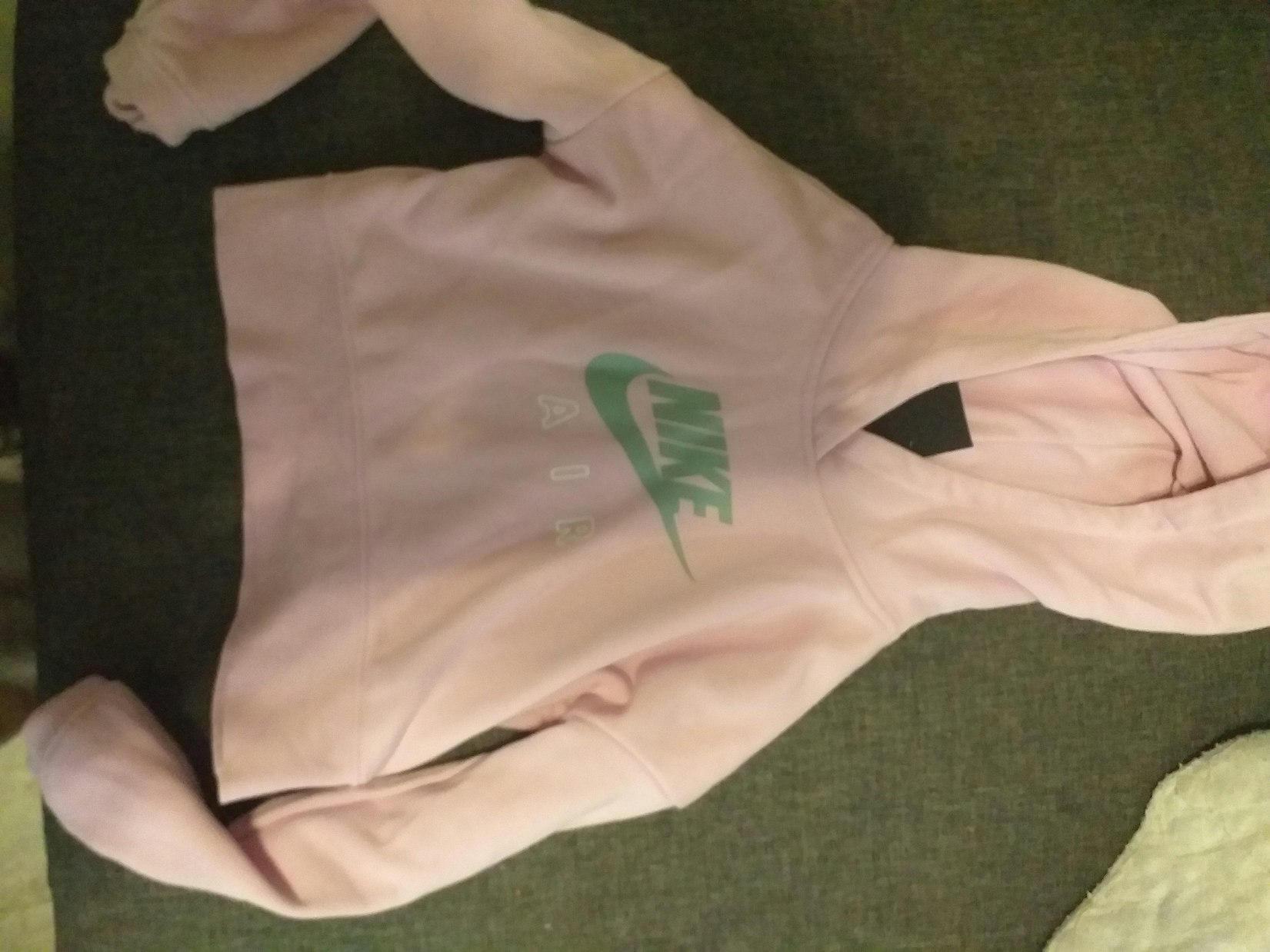 pull sweat cour nike