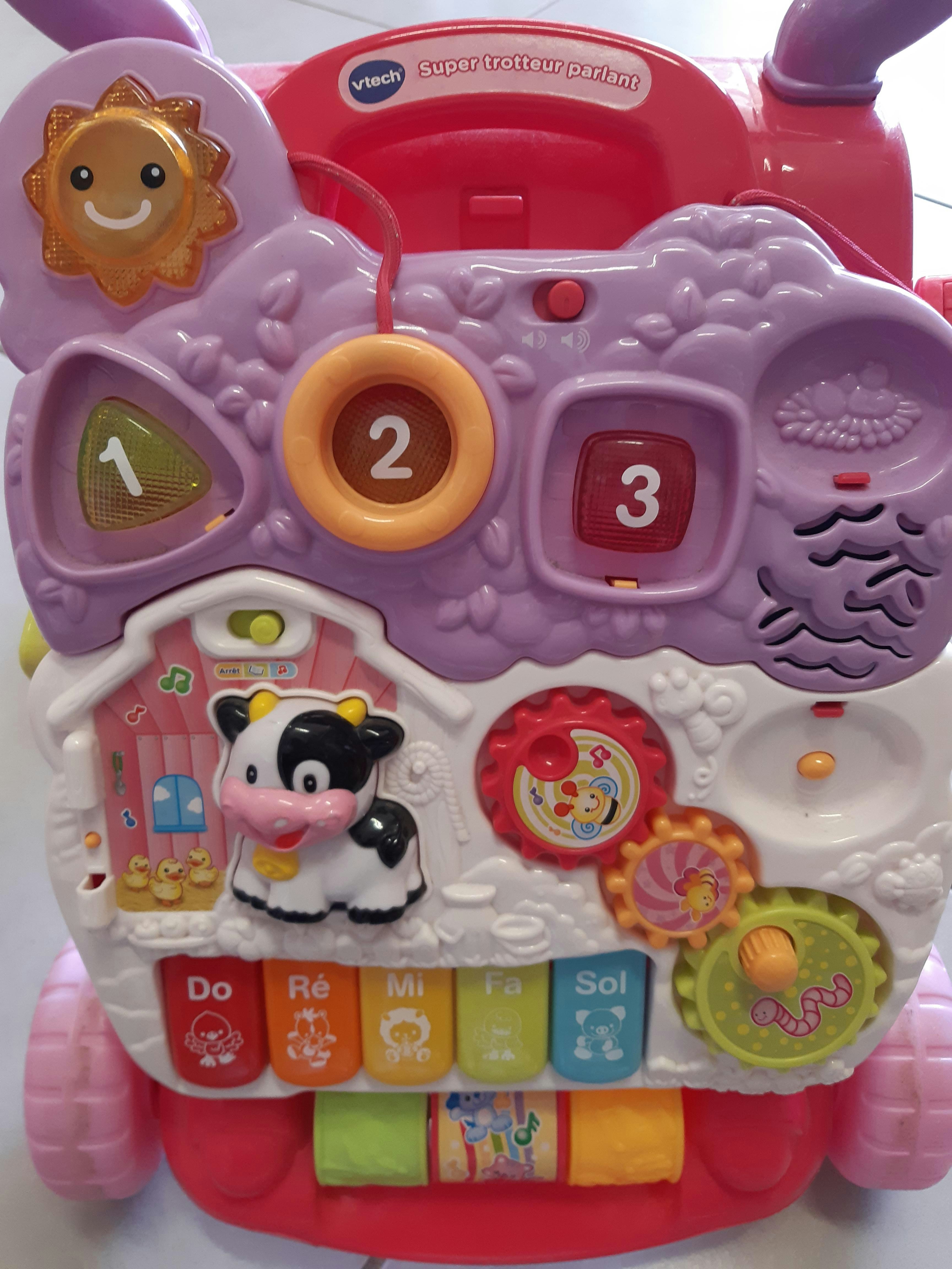 Pousseur trotteur parlant de chez Vtech - photo numéro 2
