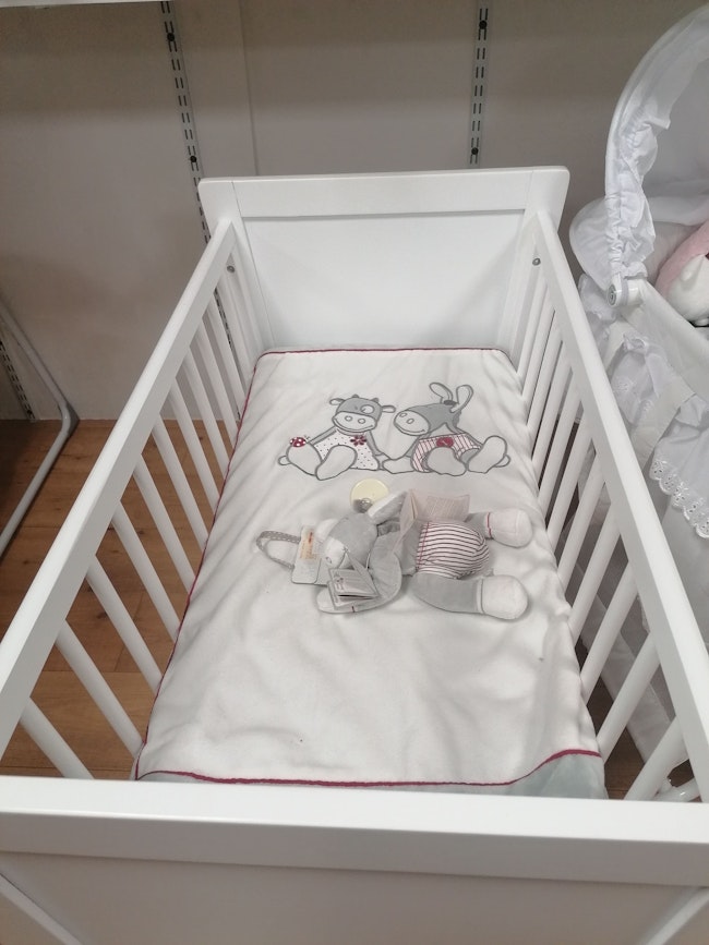 Petit Lit Pour Bebe Blanc En Bois Baninni Beebs Achat Vente Bebe Enfant