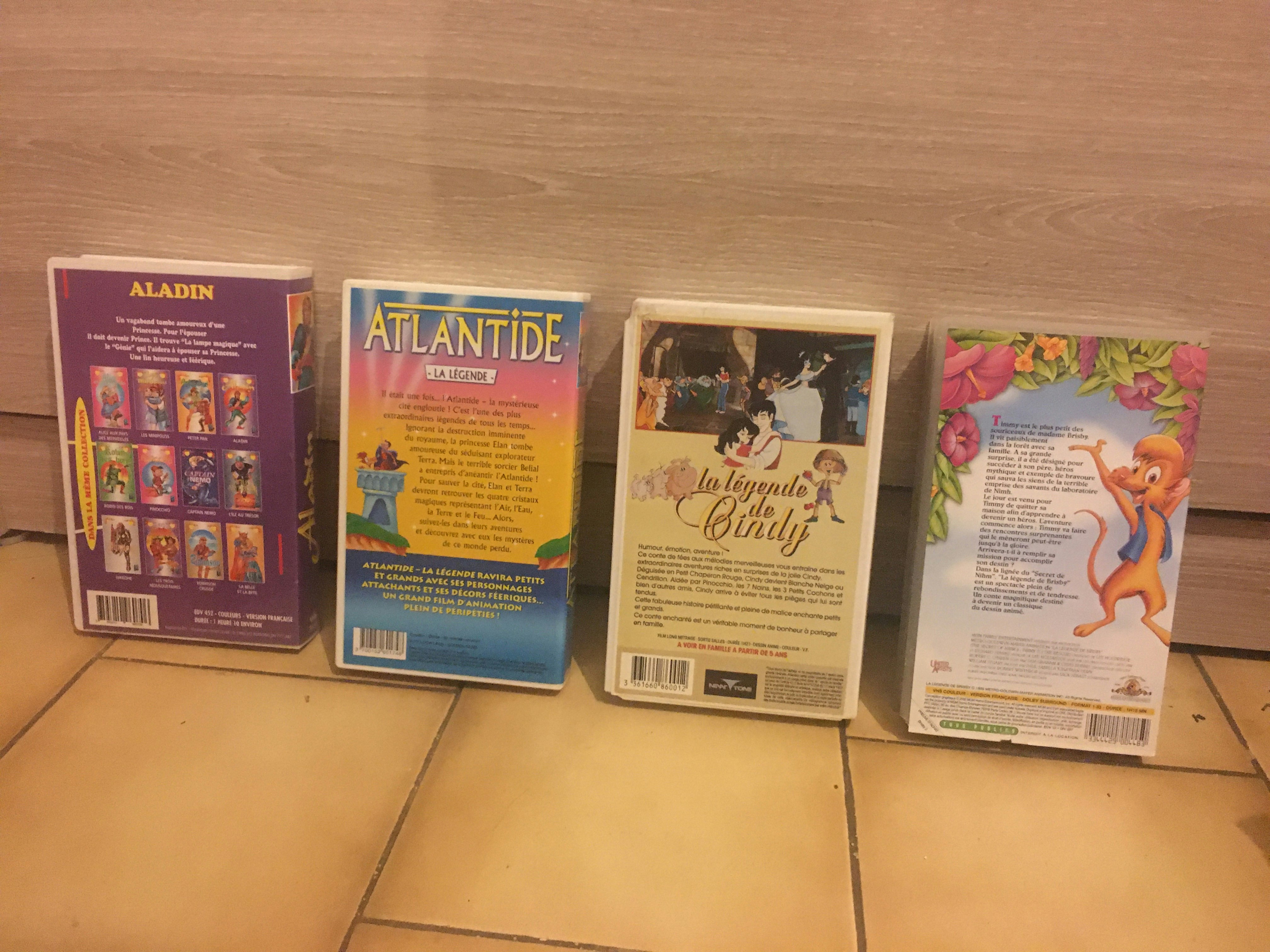 Lot de 4 cassettes dessins animés enfants - photo numéro 2