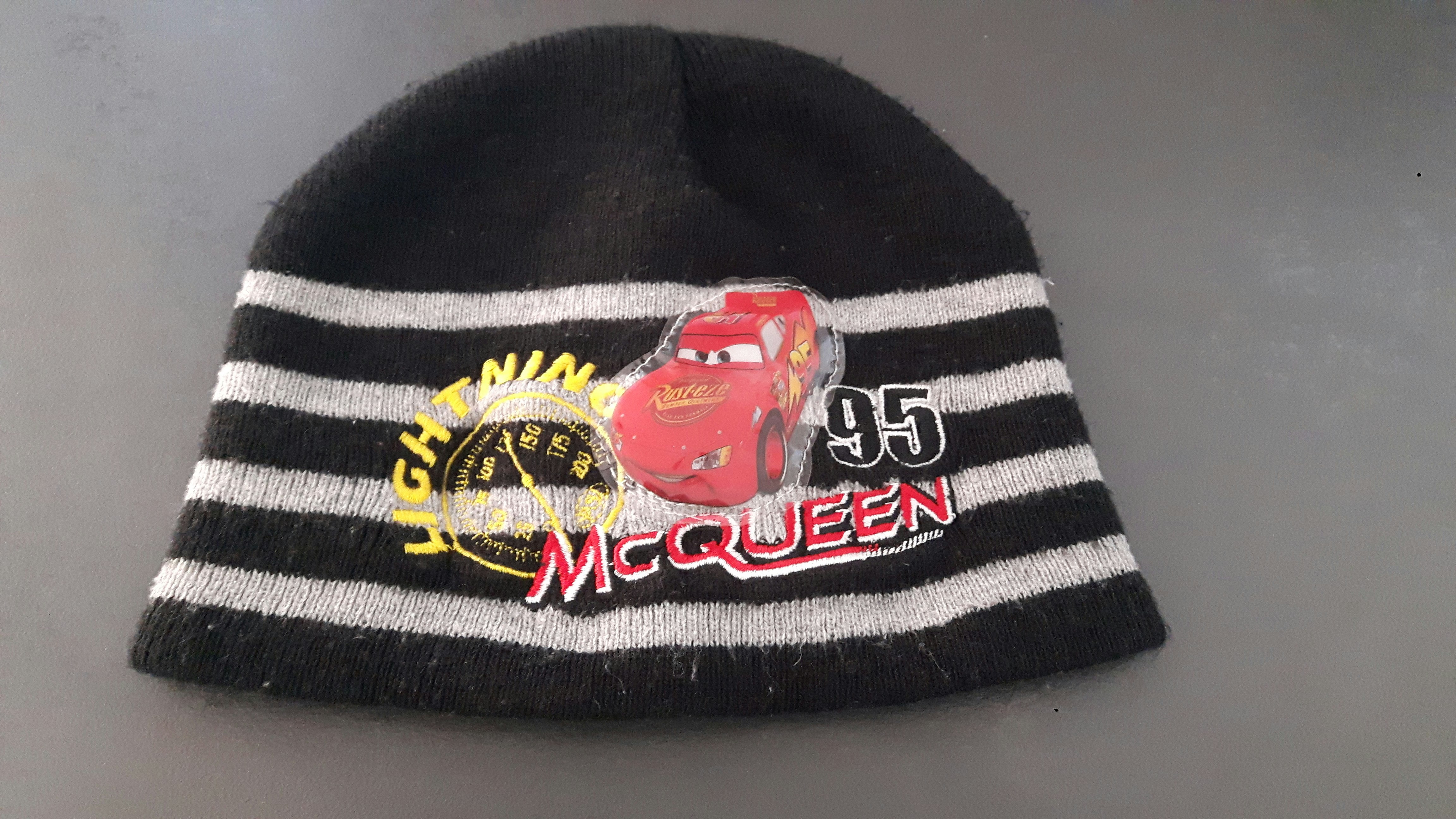 Bonnet cars