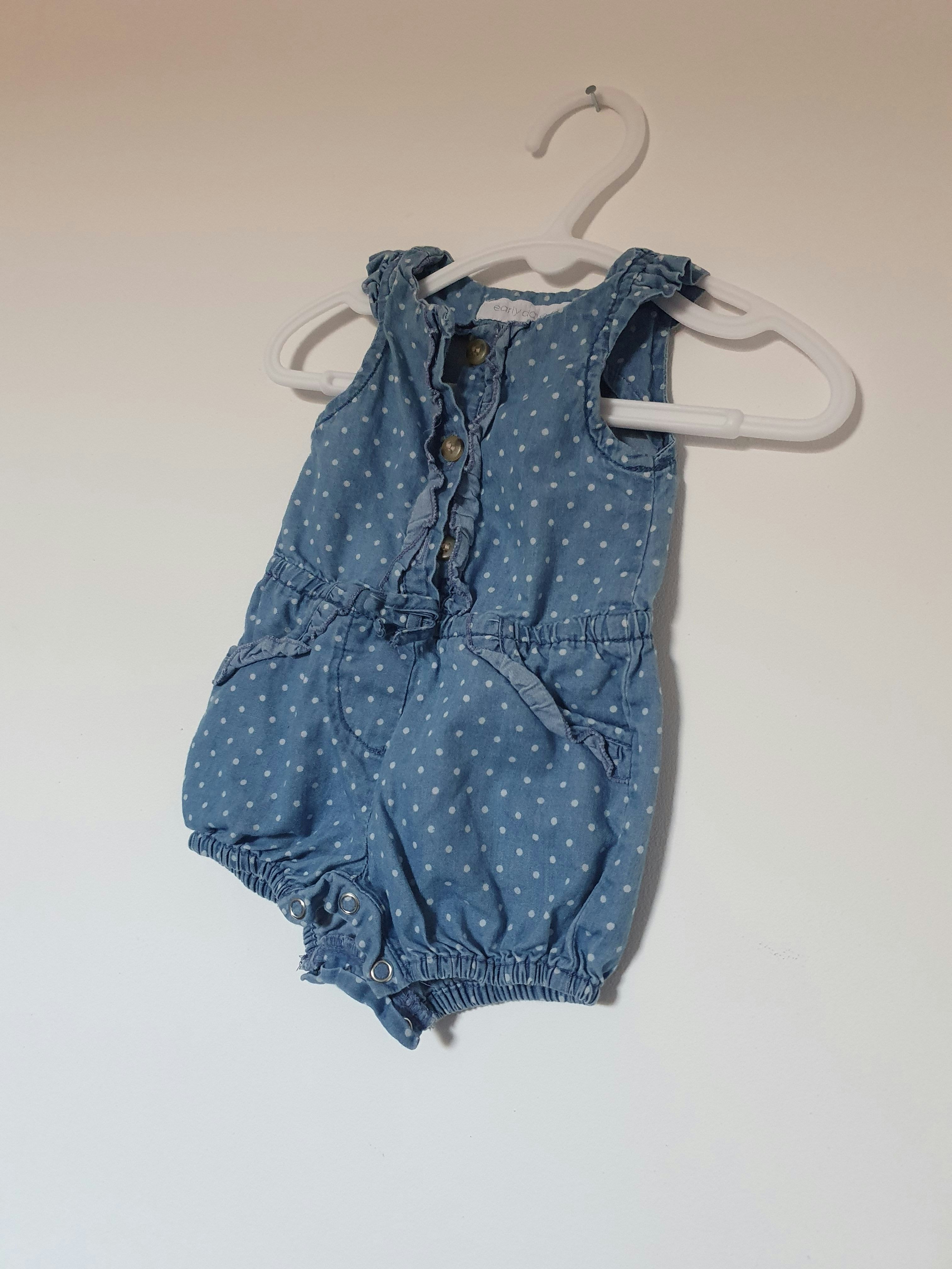 Lot d'une robe et une combi jeans - photo numéro 4