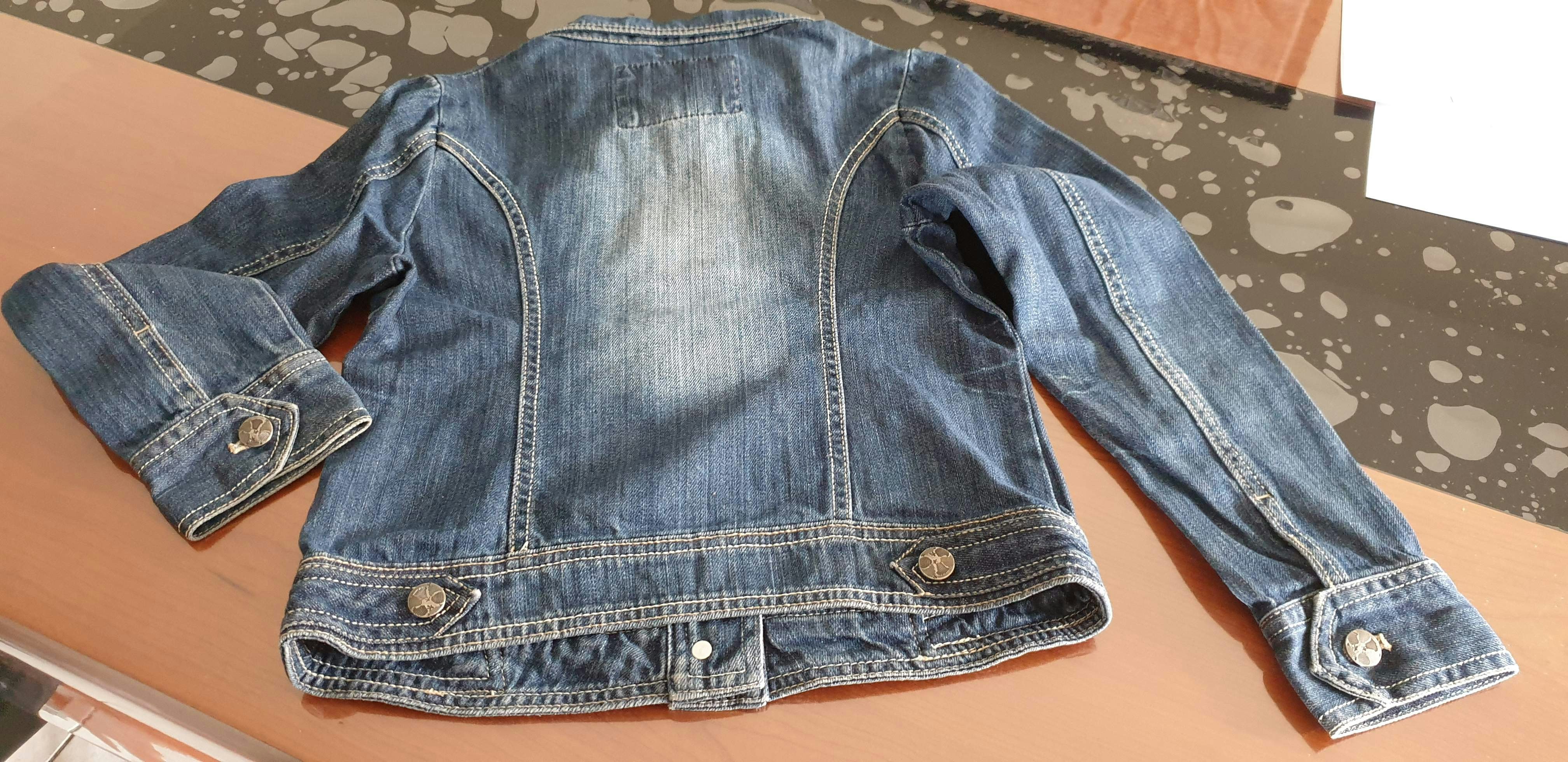 Veste jean. Top croq. Tee shirt façon soie. Robe légère - photo numéro 2