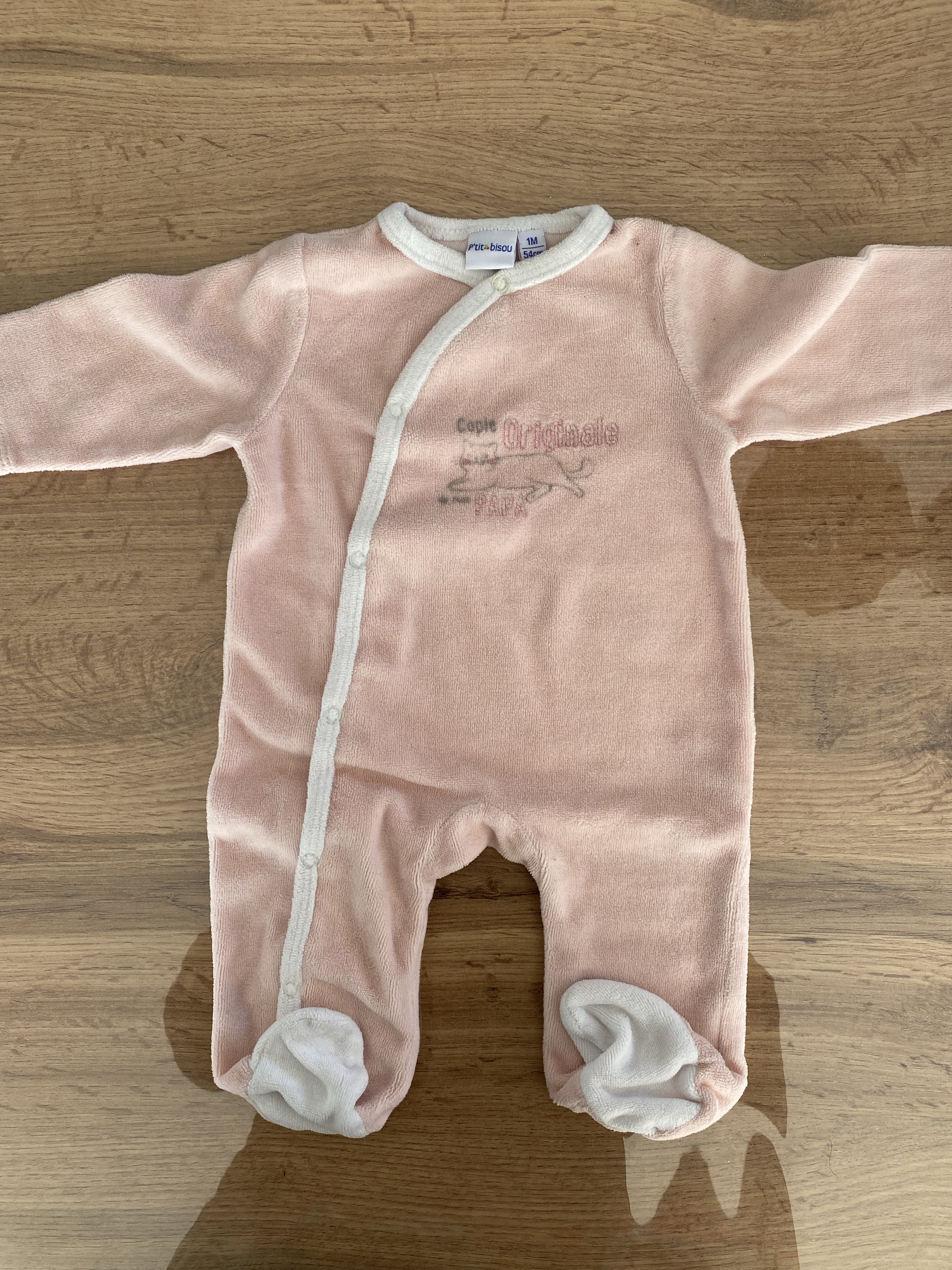 Lot bodies et pyjamas 1 mois - photo numéro 4