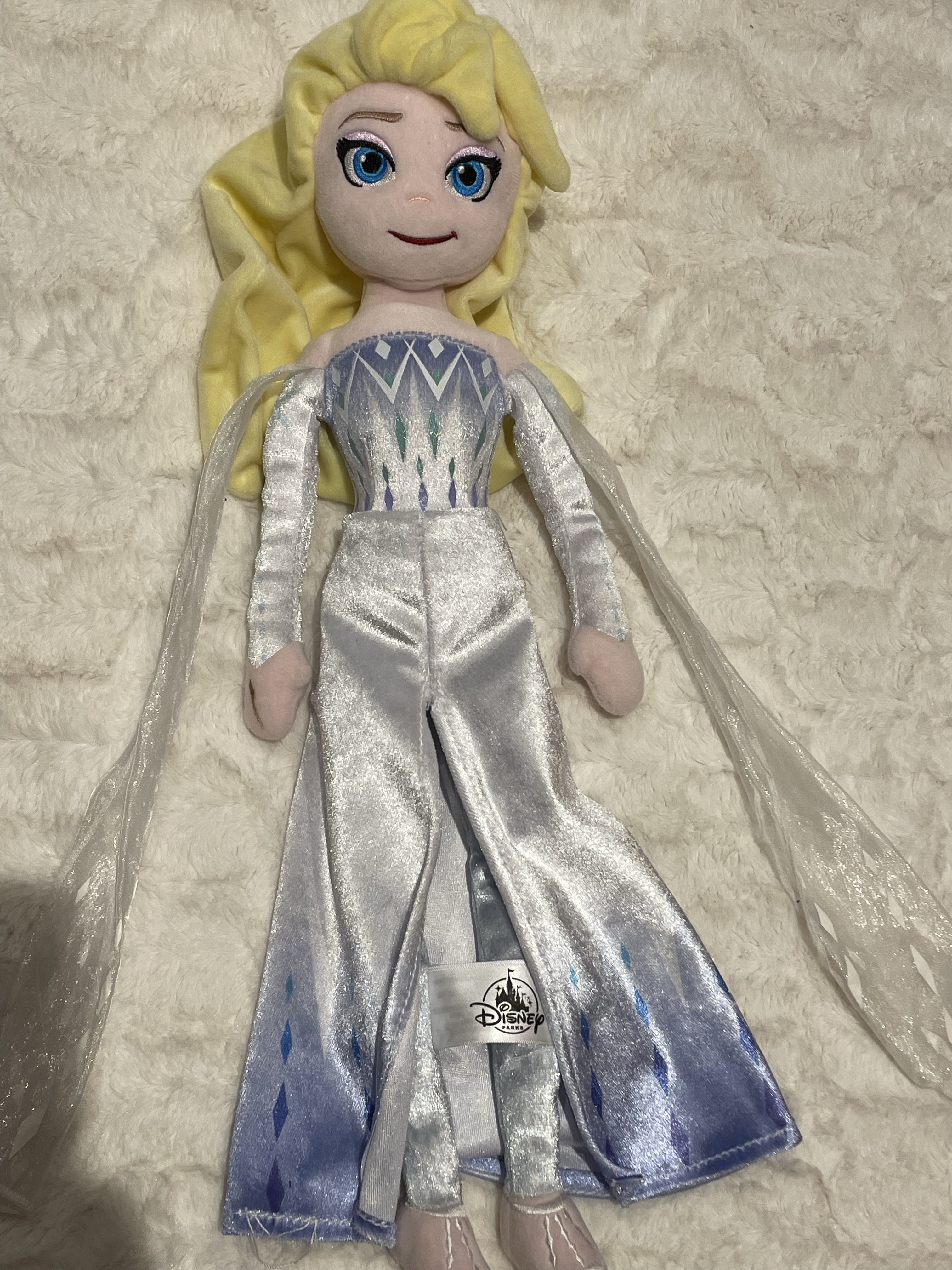Peluche Elsa Reine des neiges