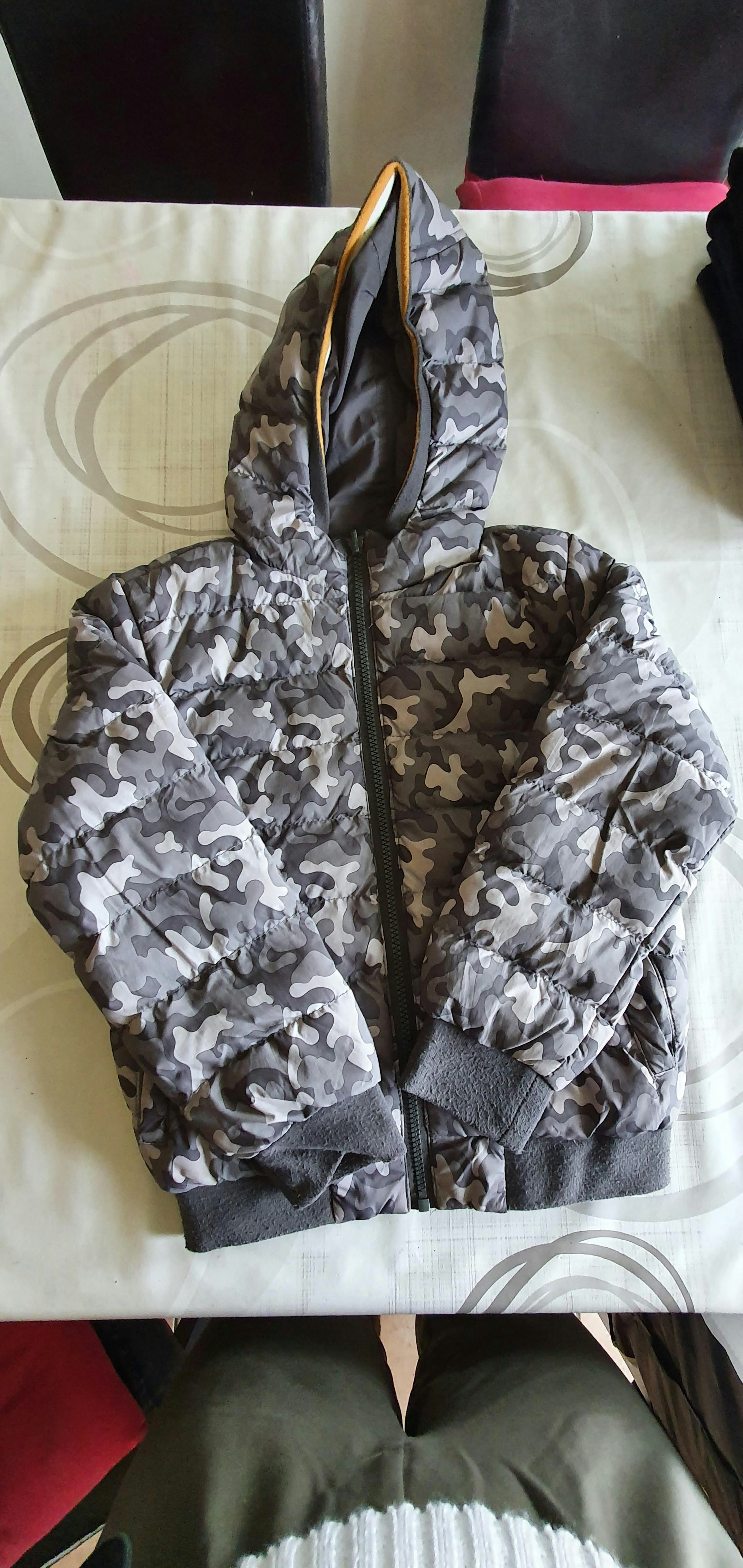 Blouson 8 ans - photo numéro 2