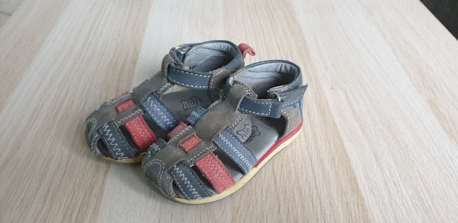 Sandales Bebe Garcon Taille 21 En Cuir Beebs Achat Vente Bebe