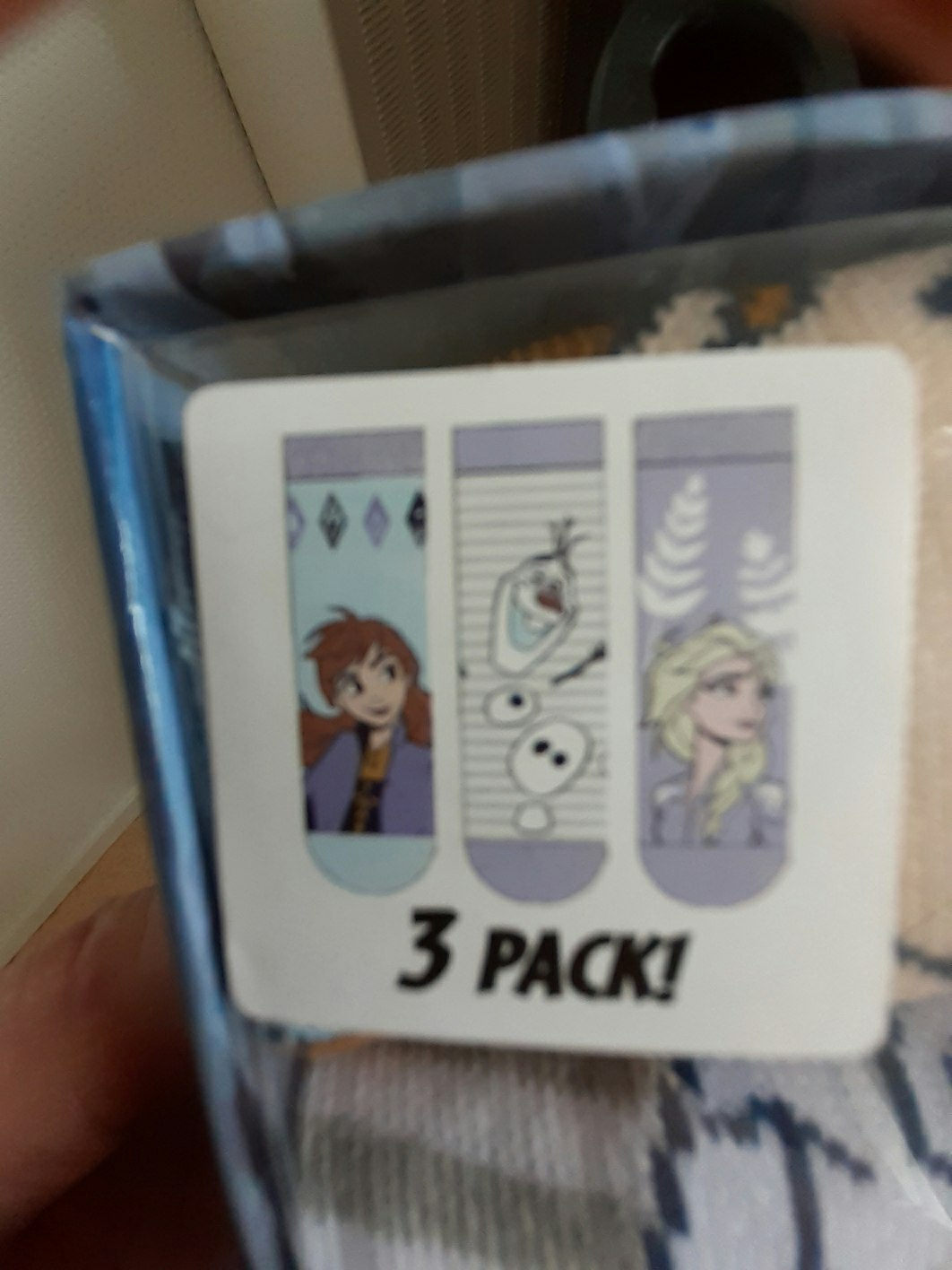 Lot de trois chaussettes filles  reines des neiges  neuves - photo numéro 3