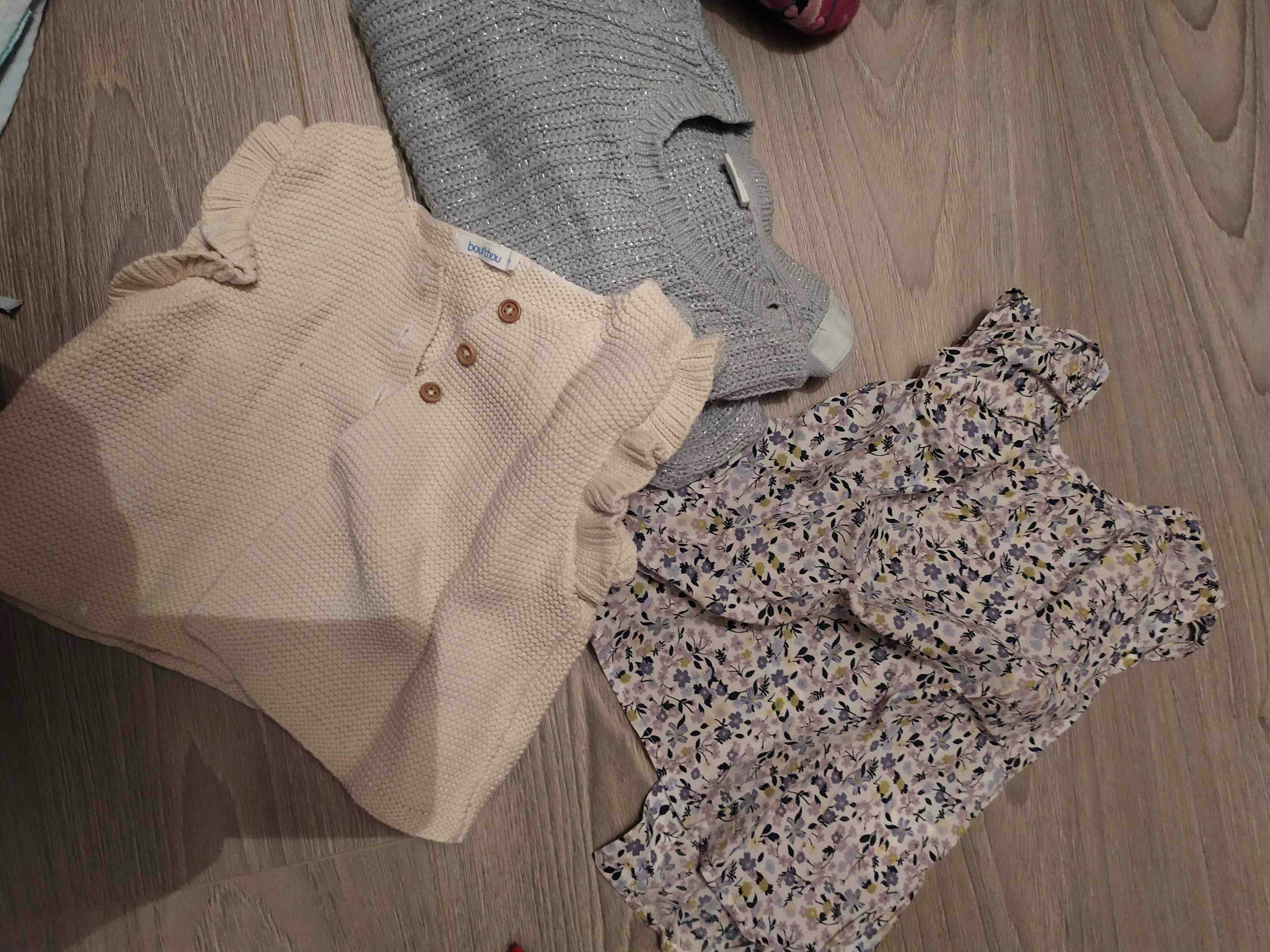 Lot vêtements 18 mois - photo numéro 5