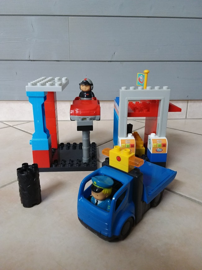 Lego Duplo Garage Beebs Achat Vente Bebe