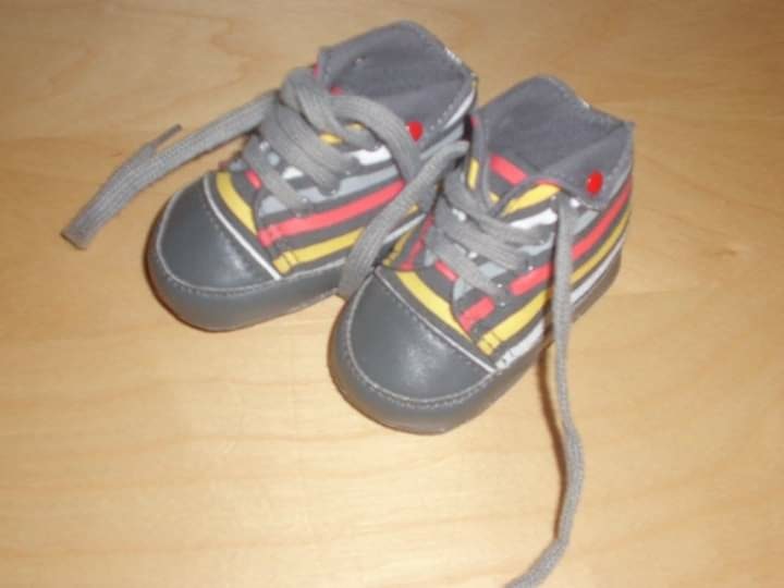 Chaussures taille 16