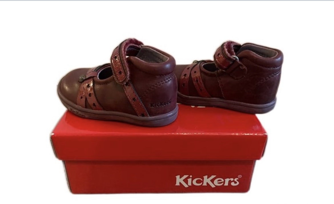 Kickers bebe taille 18