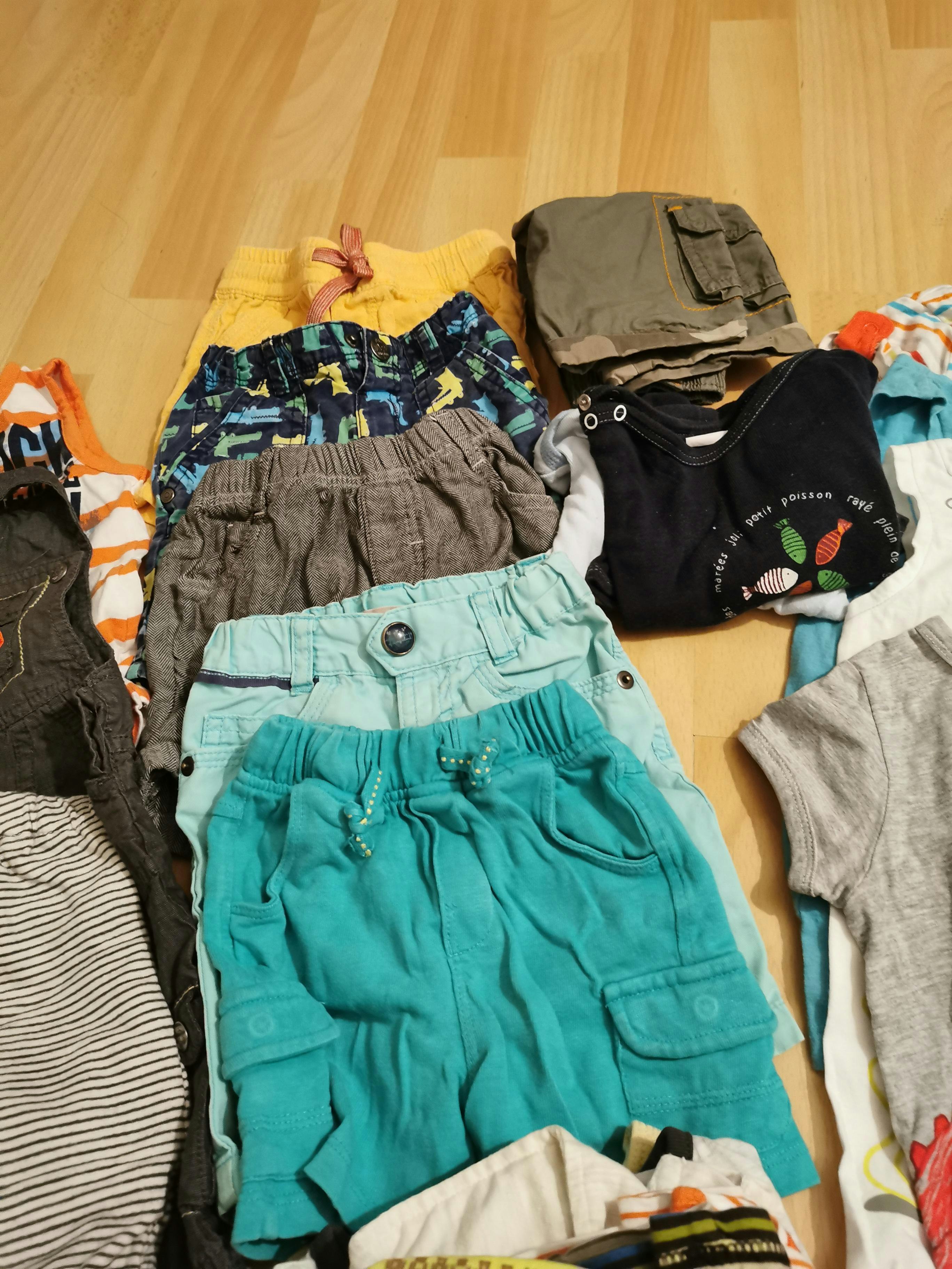Lot vêtements été 12 mois - photo numéro 3