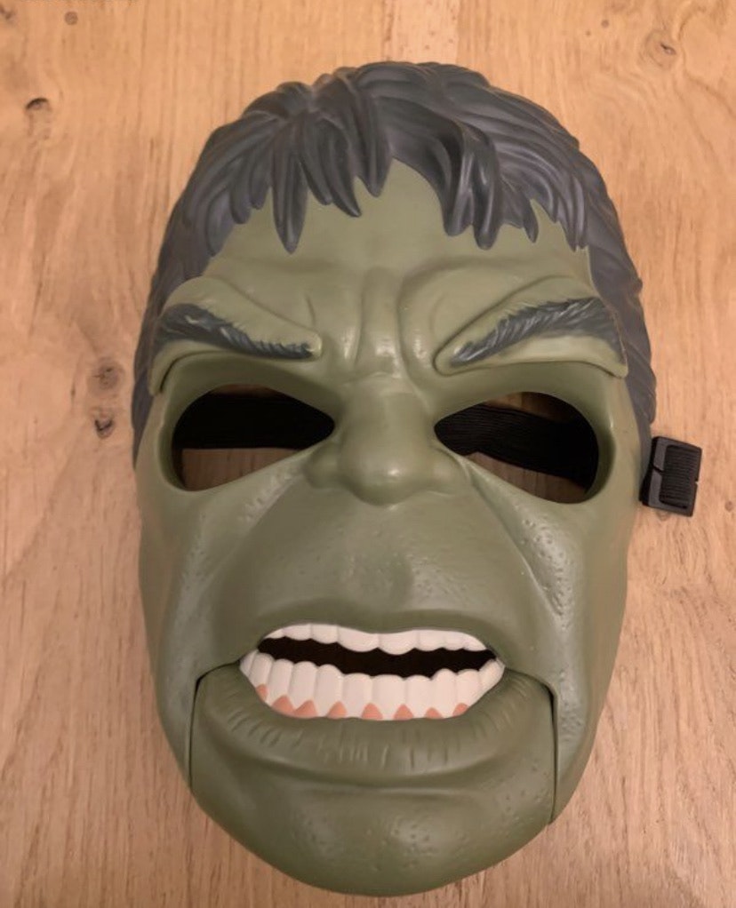 Lot hulk et poings - photo numéro 3