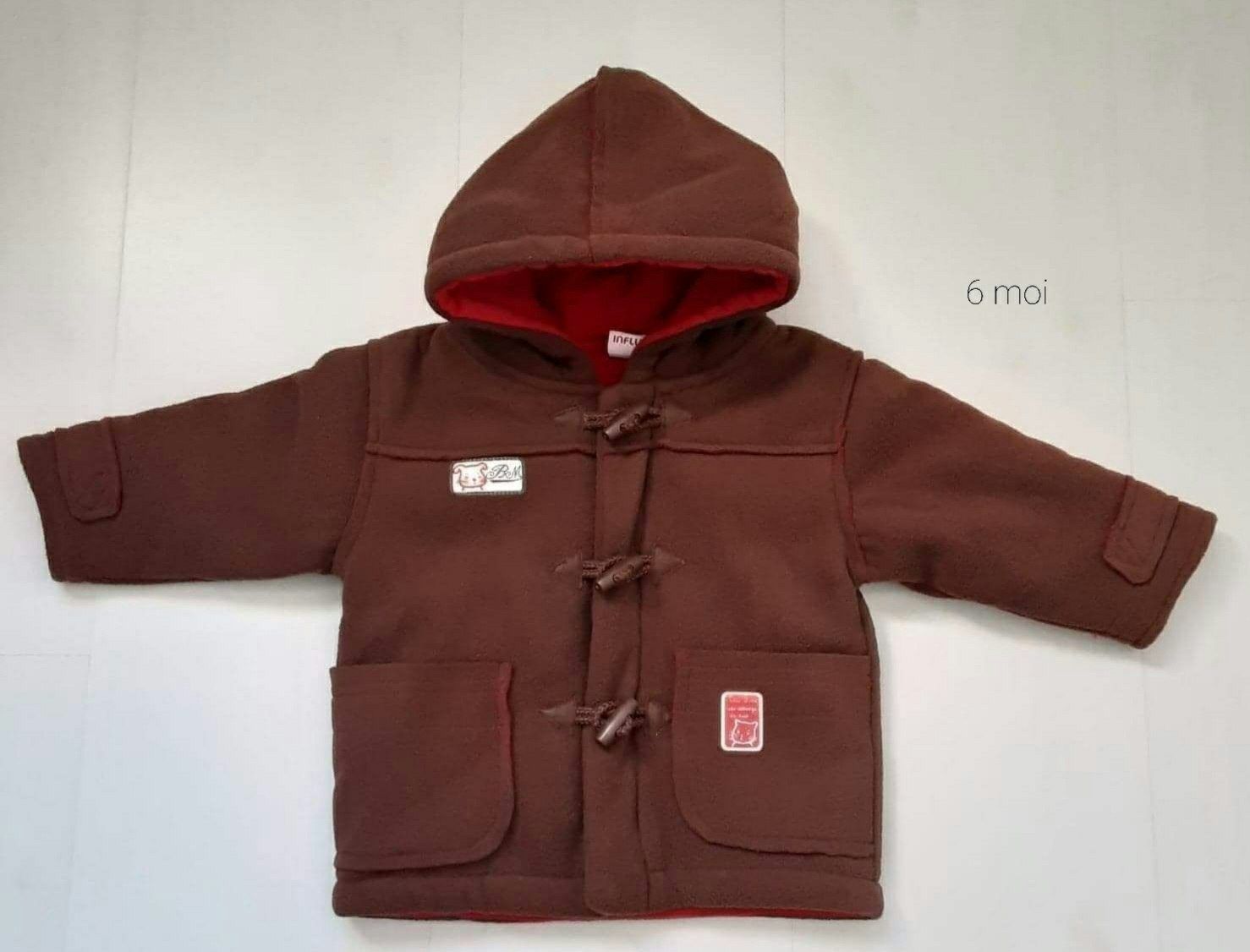 4€.manteau 6 mois