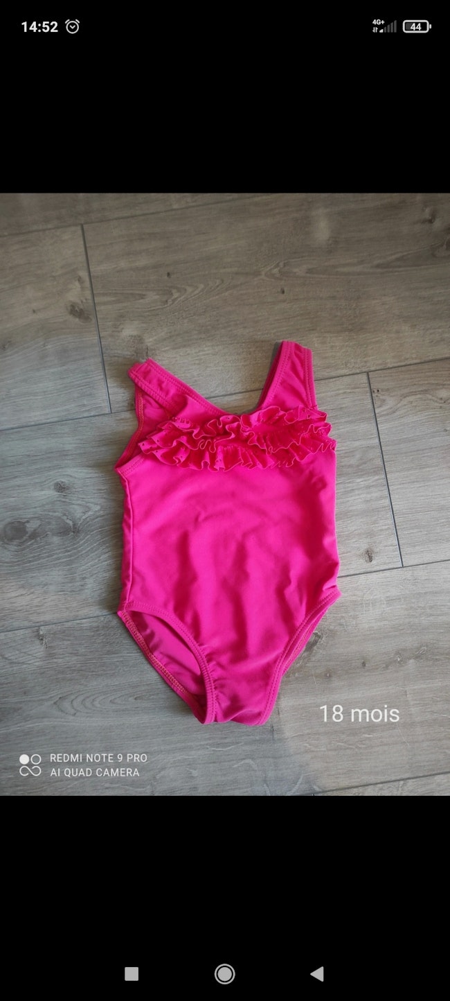 Maillot De Bain 18 Mois Tape A L Oeil Fille Beebs Achat Vente Bebe