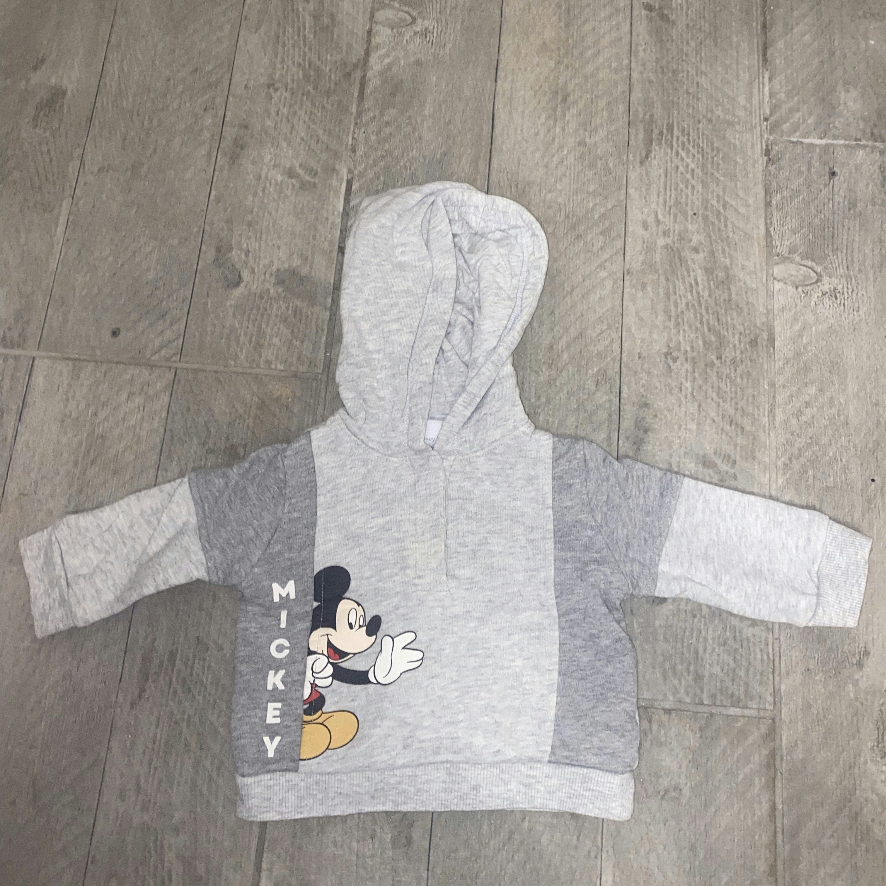 Pull Mickey 3 mois
