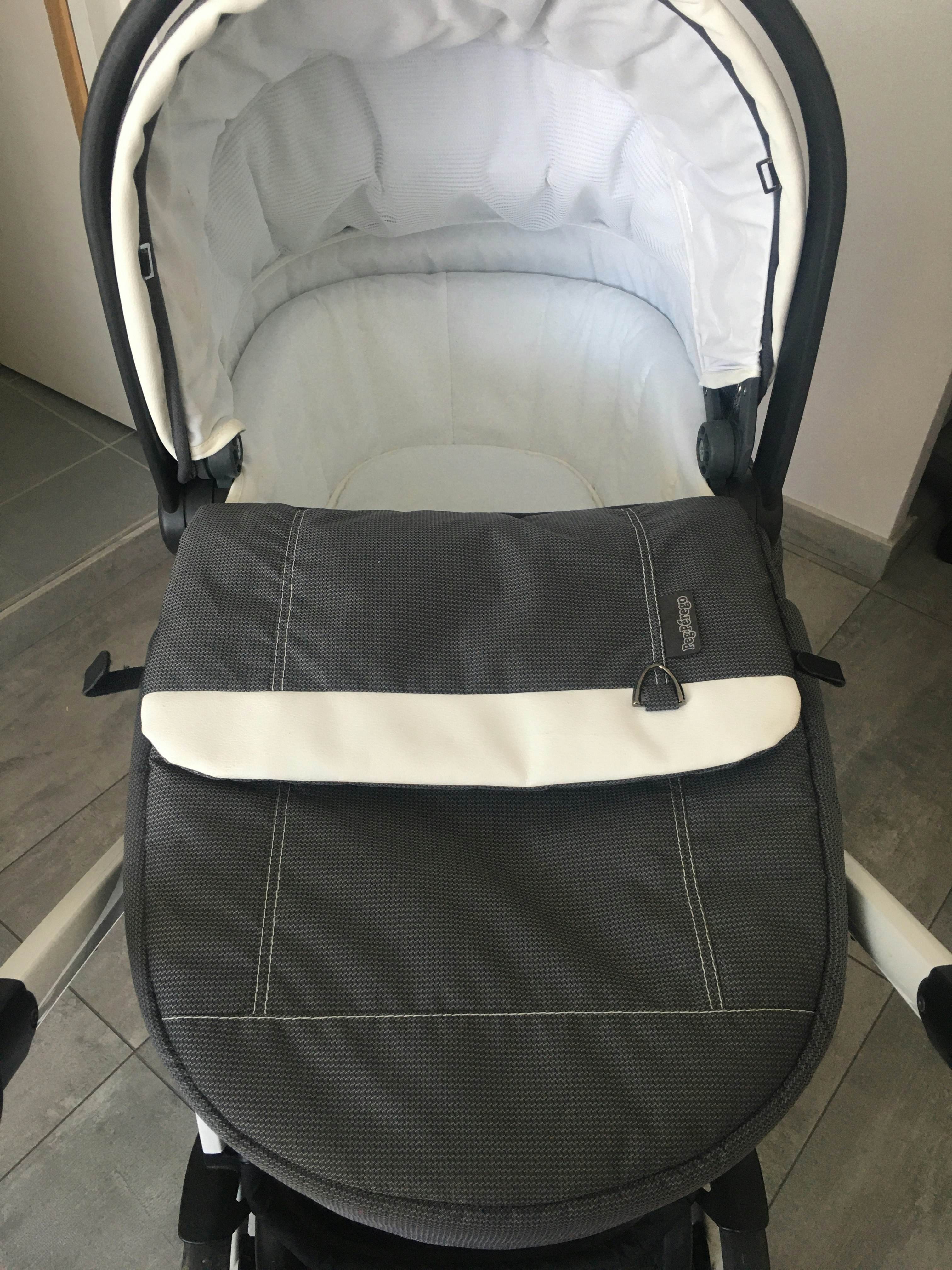 Poussette 3 en 1  et base isofix pour la voiture - photo numéro 7