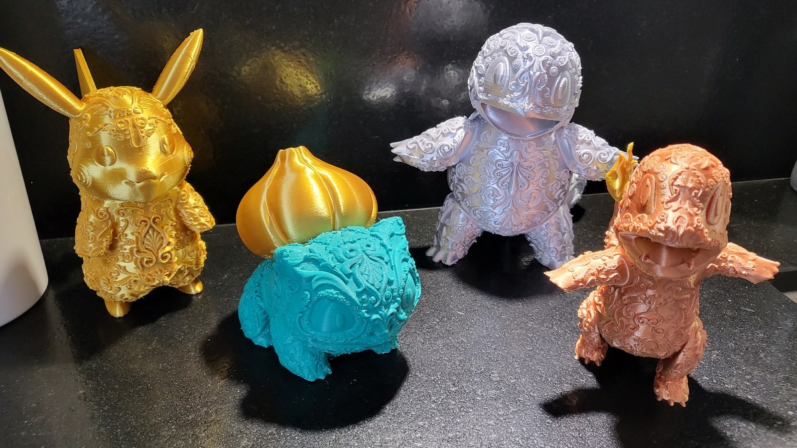 Pokemon ornemental ( environ 15cm)