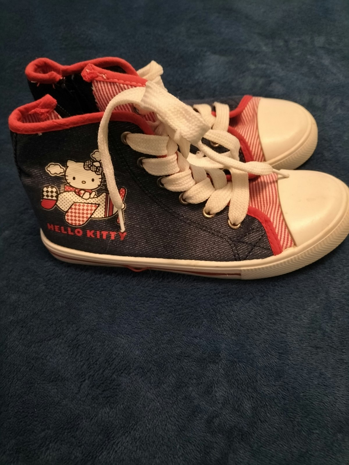 Baskets Hello Kitty pointure 33