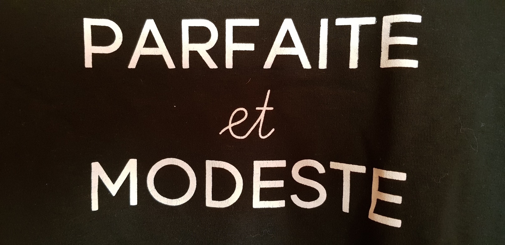 Sweat "Parfaite et Modeste" - photo numéro 2