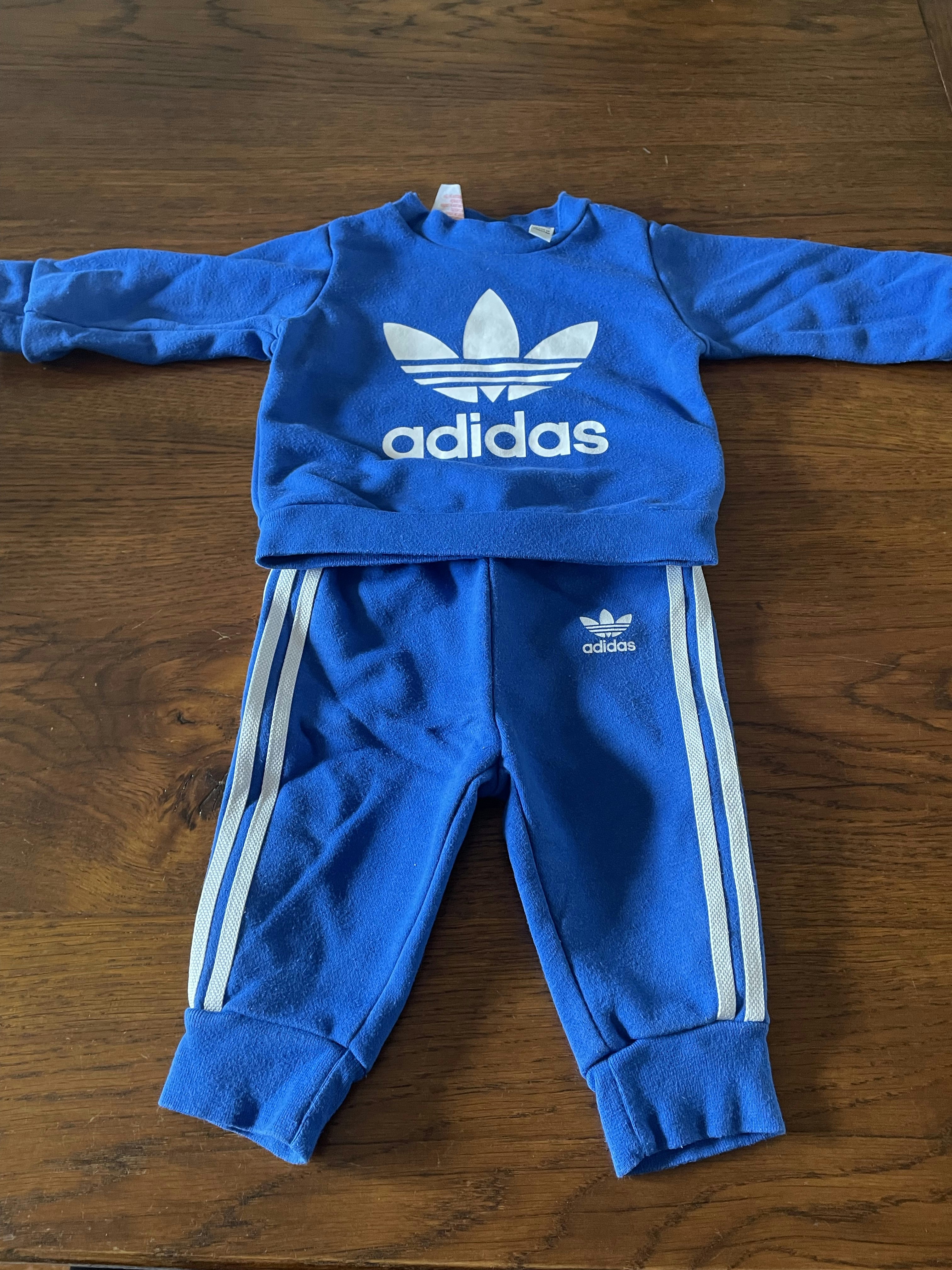 Ensemble adidas