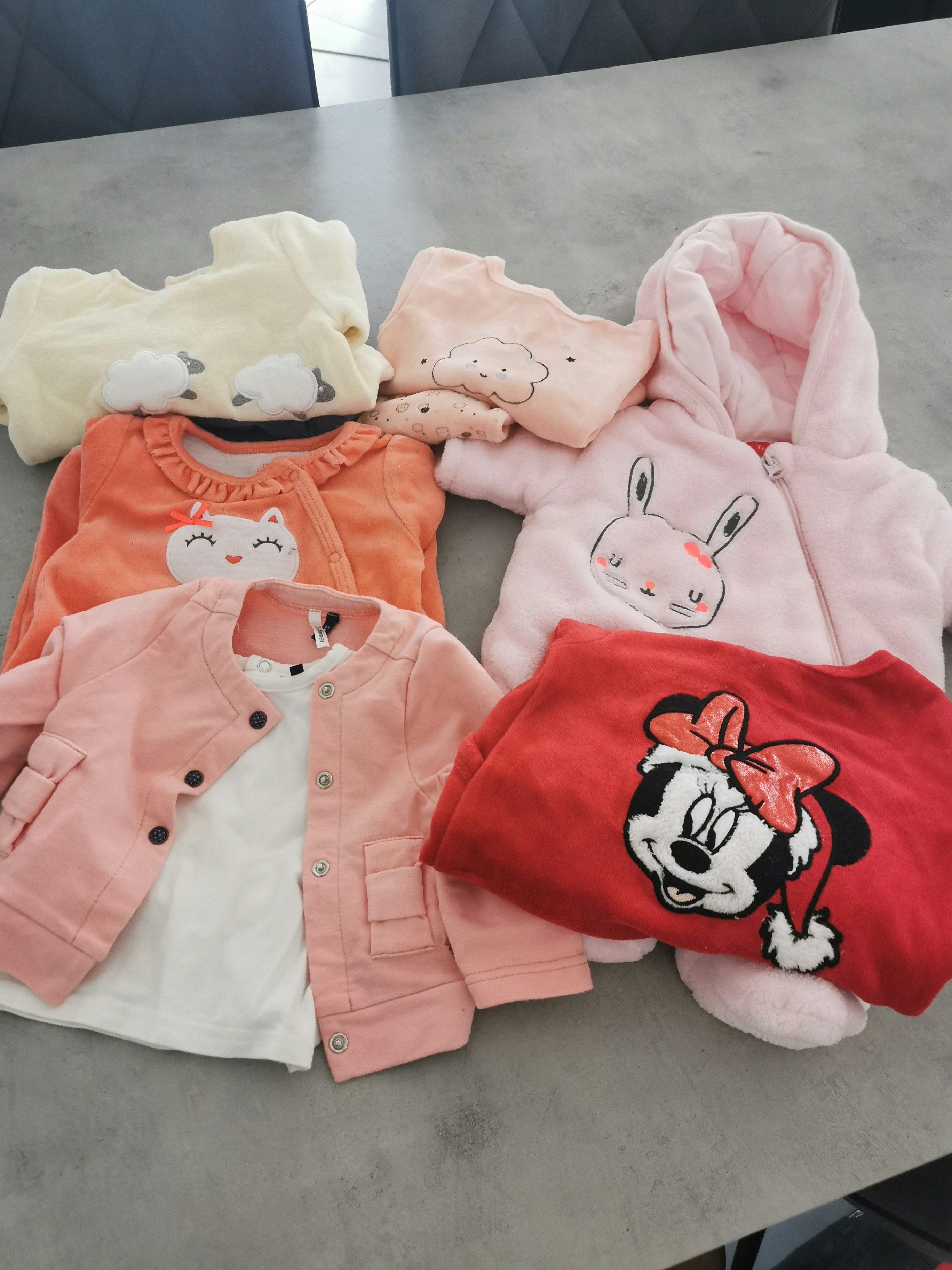 Lot vêtements 1 mois