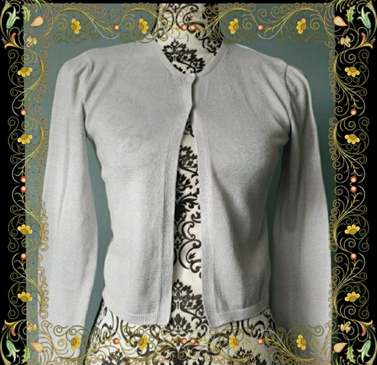 Joli cardigan pailleté
